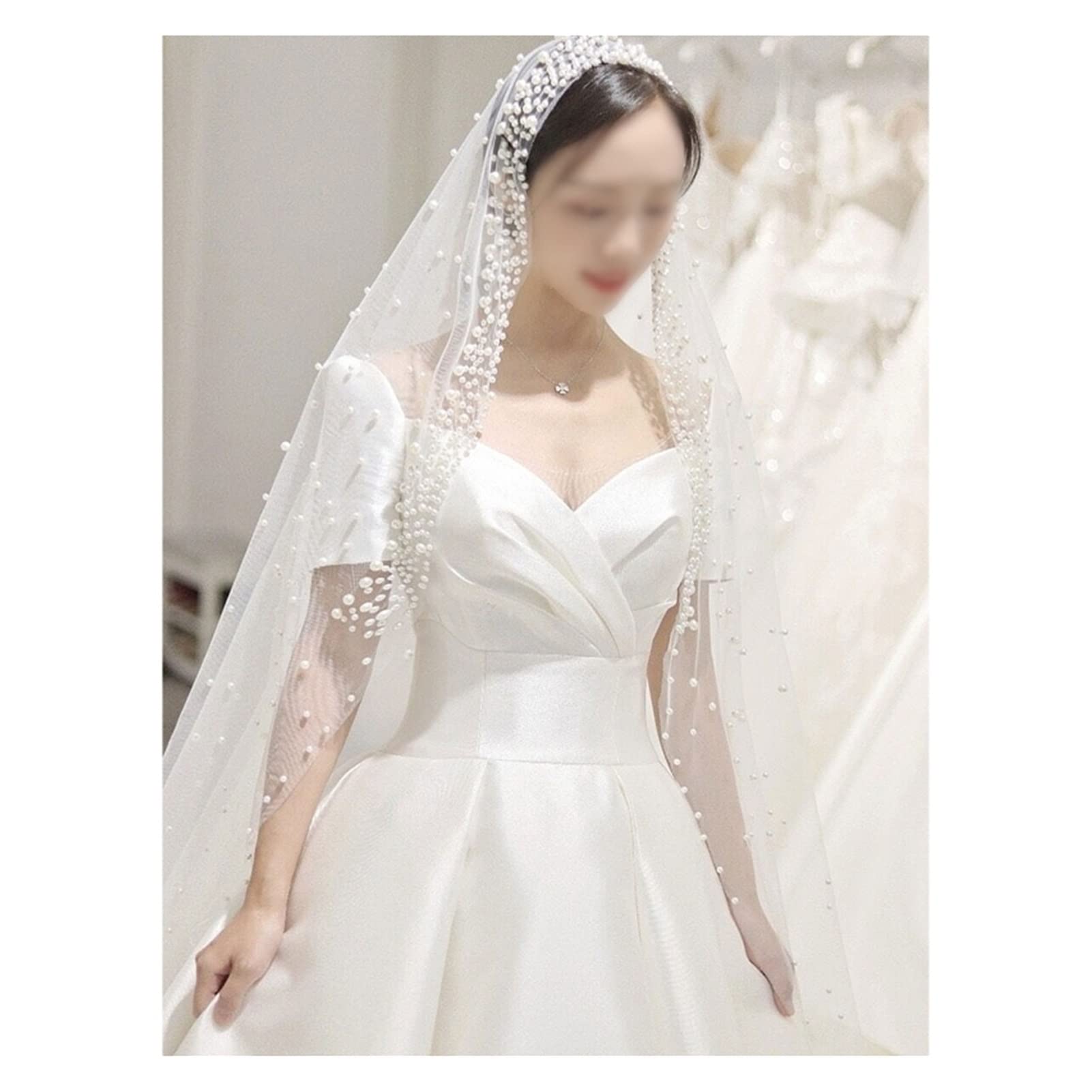 Berrysun Romantic Cathedral Wedding Veil - Single Layer Bridal Headdress in White (One Size) | Perfect for Traditional Weddings, Bridal Portraits & Formal Ceremonies