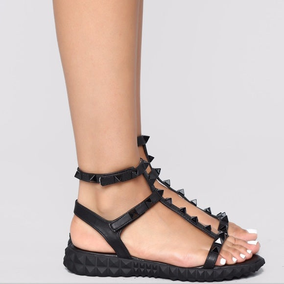 Gabi Women's Black Sandals - Comfortable Casual Slip-On Shoes for Beach, Walking & Summer Outfits