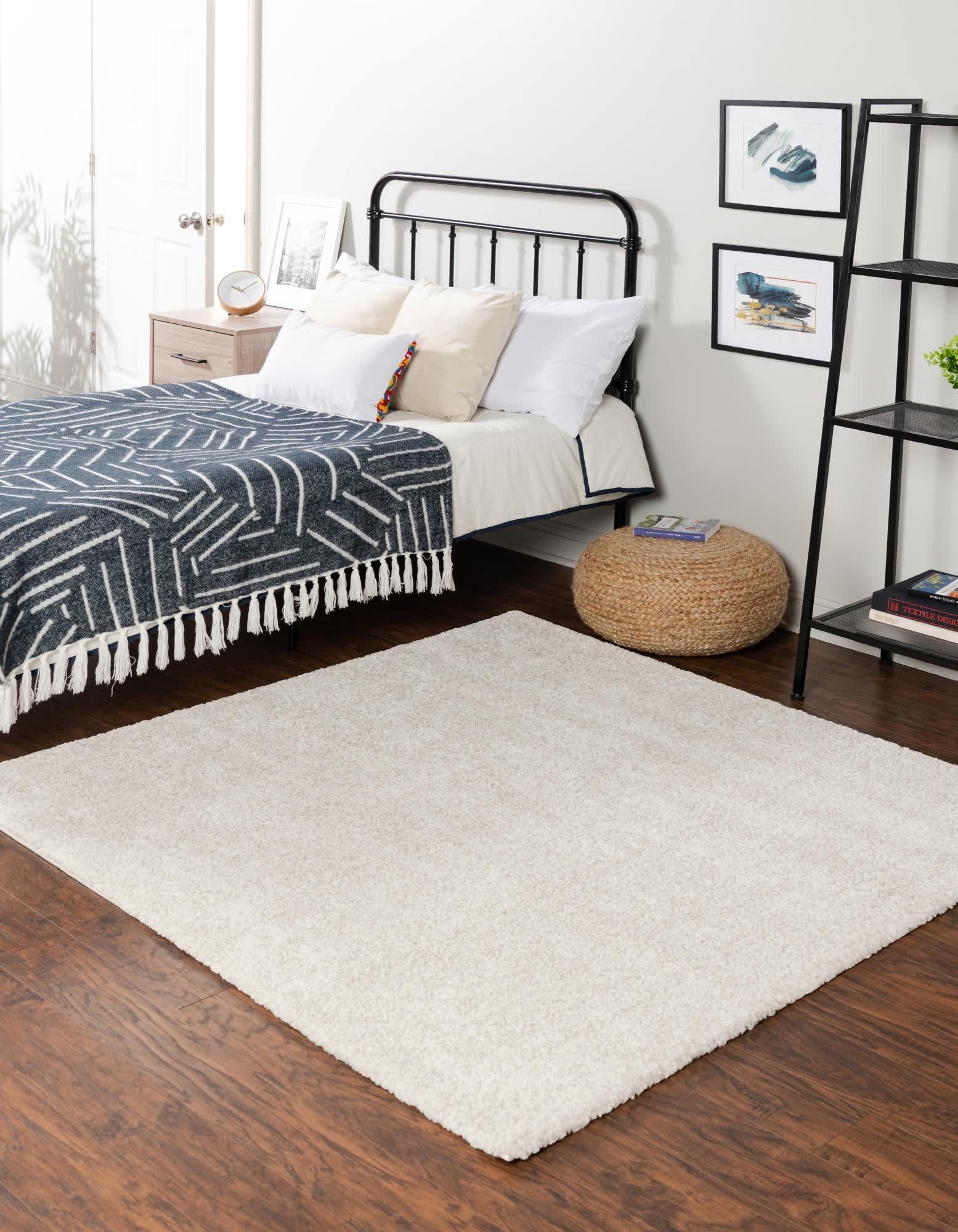 Unique Loom Solo Collection Area Rug - Calabasas 5'3