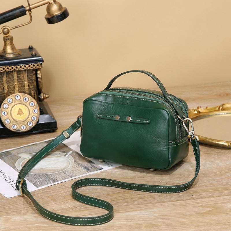 Luxury Designer Leather Handbag for Women - Fashionable Crossbody Purse with Adjustable Strap, Perfect for Work, Travel & Evening Out