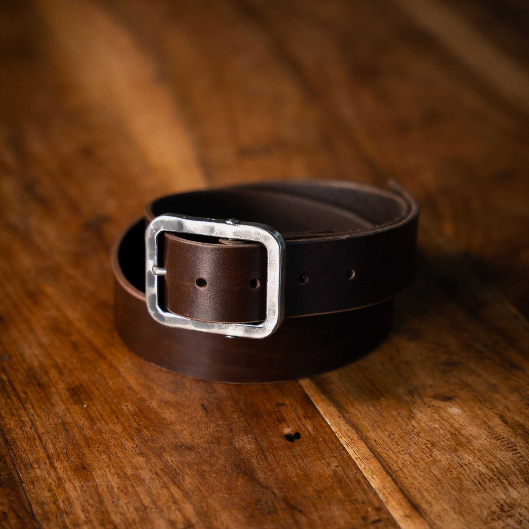 Cromwell & Brown - Premium Quality Products for Home & Office Use | Perfect for Gifting, Decor, and Everyday Essentials