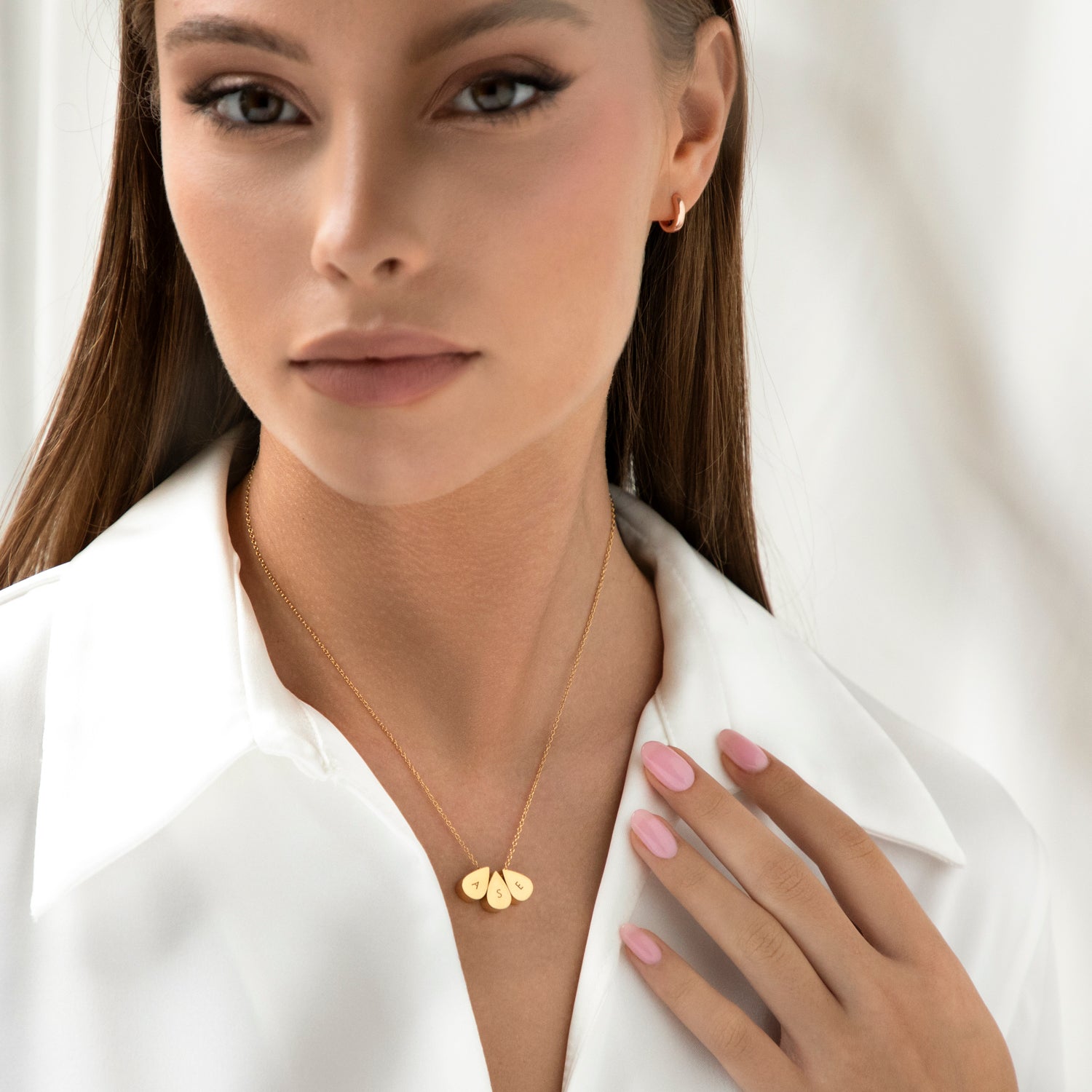 Elegant Gold Teardrop Triple Bead Necklace for Women - Perfect for Weddings, Parties & Special Occasions