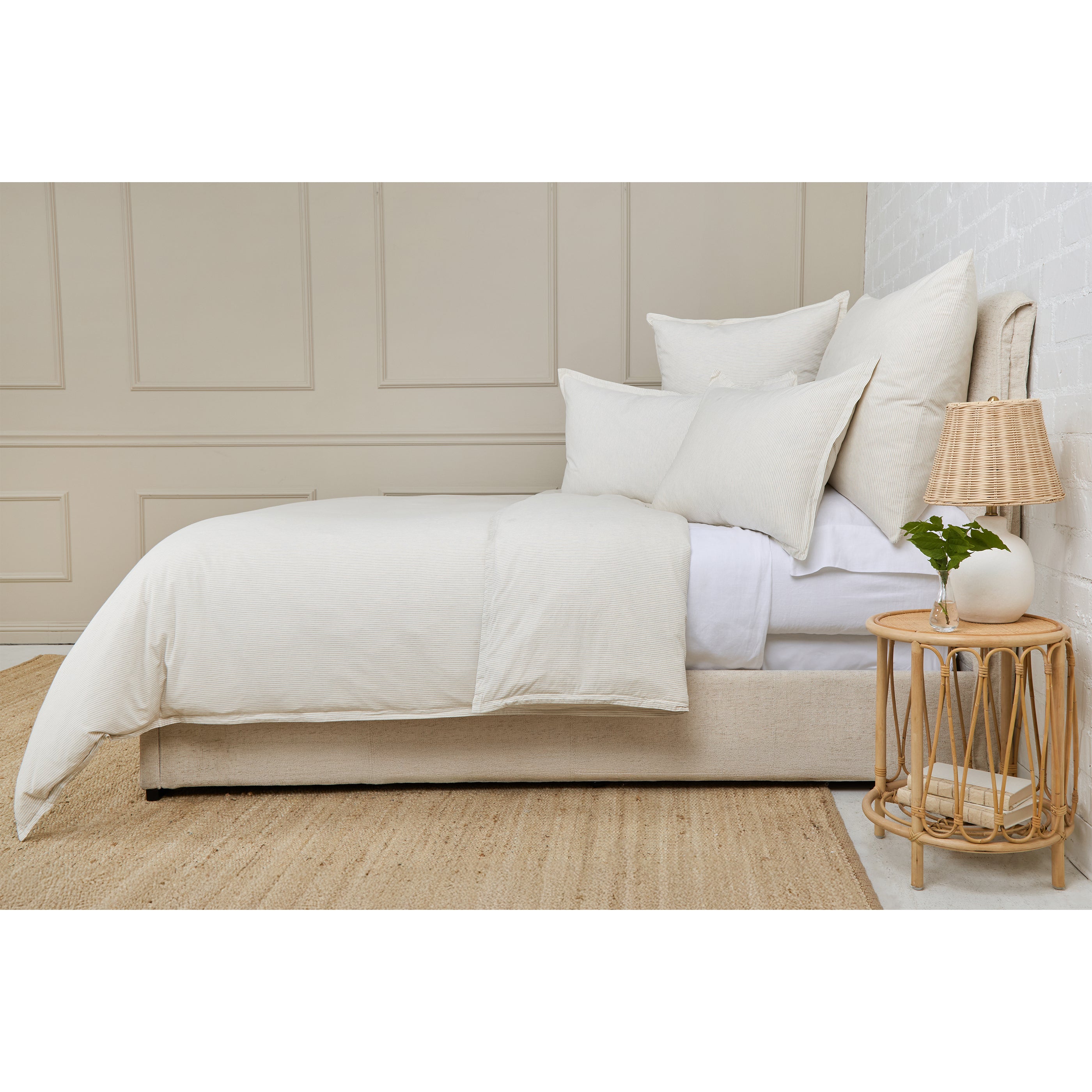 Premium Luke Duvet Cover Set - Soft & Breathable Bedding for All Seasons - Perfect for Home, Dorm, or Guest Room Decor