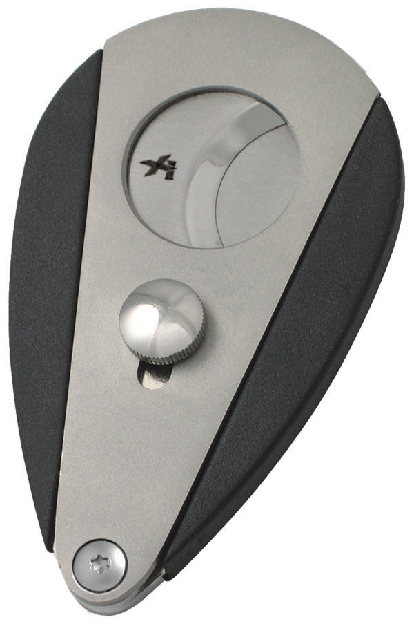 Xikar Xi3 Rubberized Black Cigar Cutter - Premium Stainless Steel Blade for Smooth Cuts | Perfect for Cigar Enthusiasts & Gifts | Use at Home, Parties & Outdoor Events