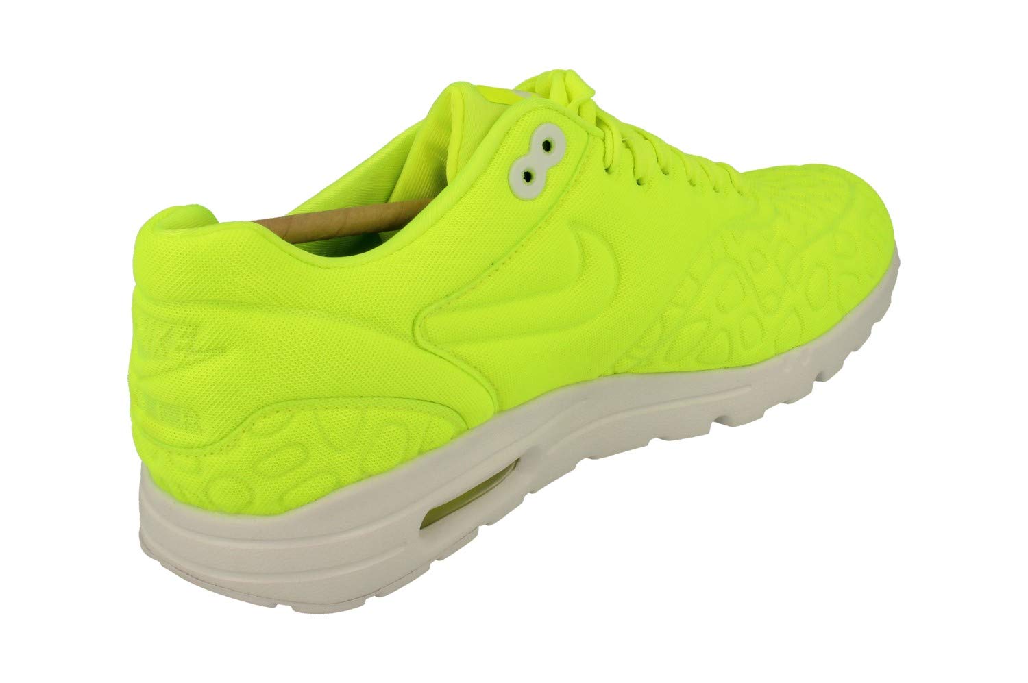 Nike Women's Air Max 1 Ultra Plush Running Shoes - Lightweight Cushioned Sneakers for Training & Gym Workouts - Perfect for Jogging, Walking & Everyday Wear