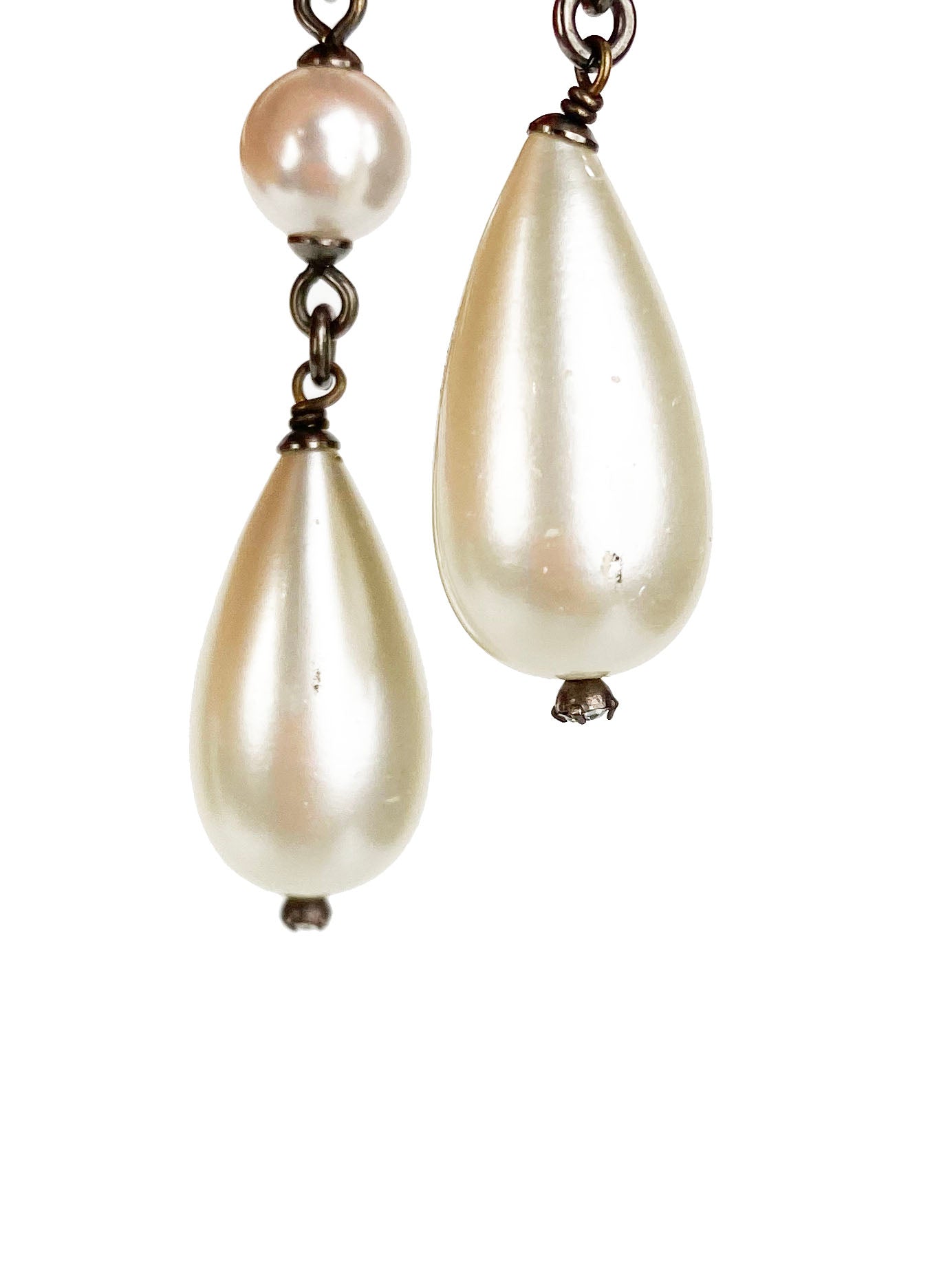 Chanel Flower & Pearl Clip-On Drop Earrings for Women - Luxury Fashion Jewelry for Parties, Weddings & Special Occasions
