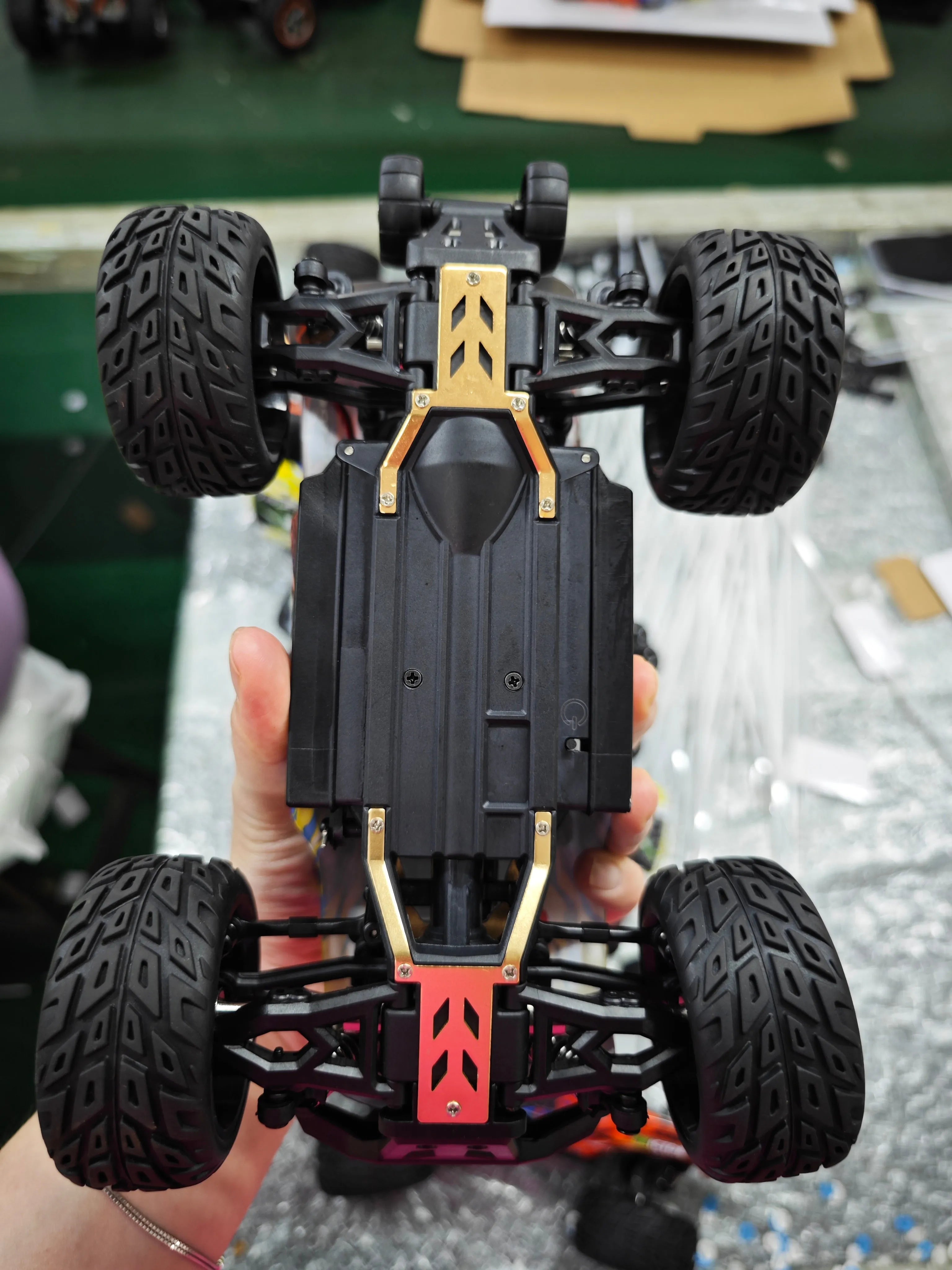 WLTOYS 204006 1/20 Scale 4WD Off-Road RC Car - 2.4GHz Remote Control, 50km/h High Speed, LED Headlights - Perfect for Outdoor Racing, Backyard Driving & Off-Road Adventures