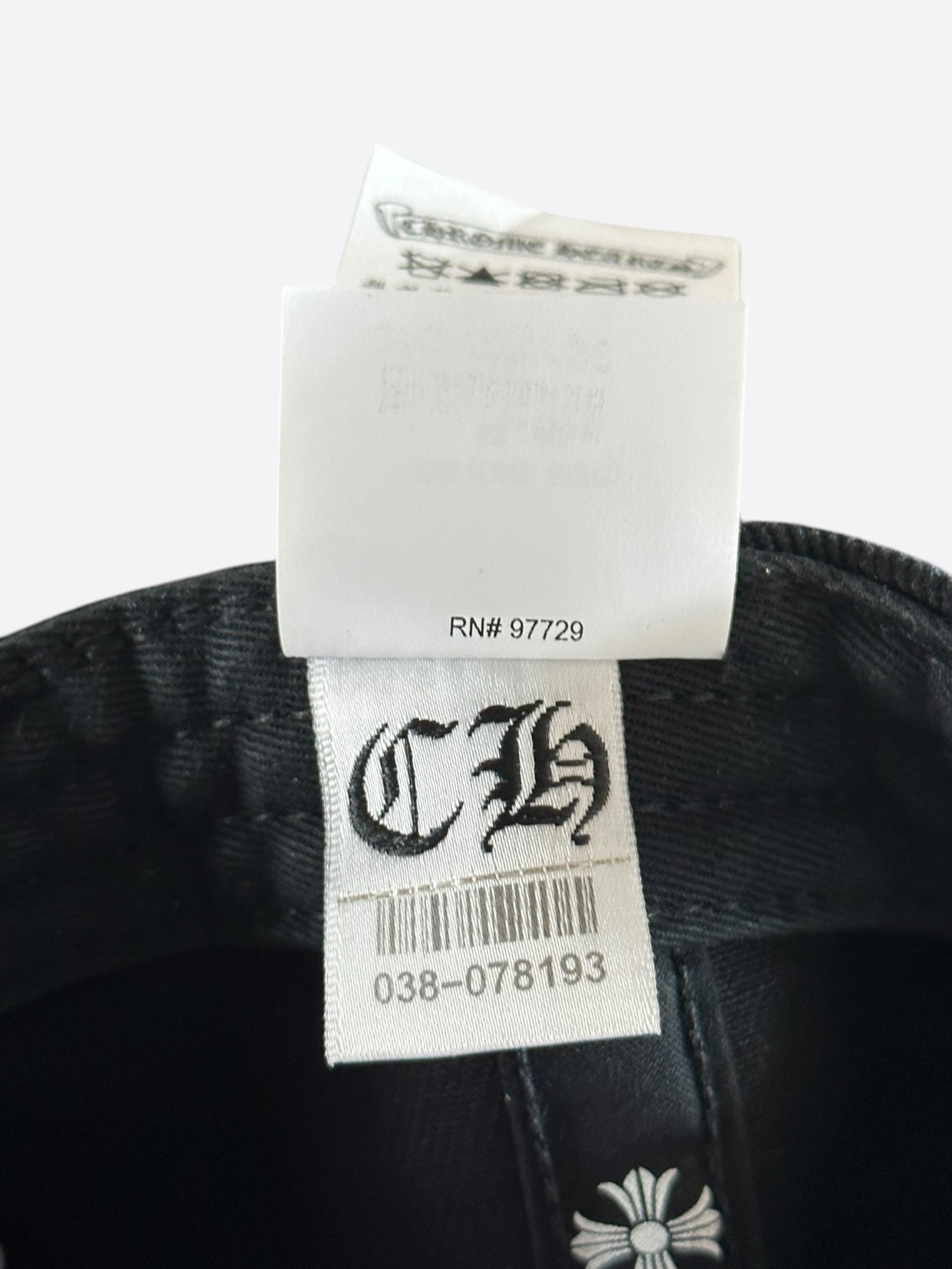 Chrome Hearts Black & White Horseshoe Logo Baseball Cap - Stylish Fashion Hat for Men & Women, Perfect for Streetwear, Casual Outfits & Outdoor Activities
