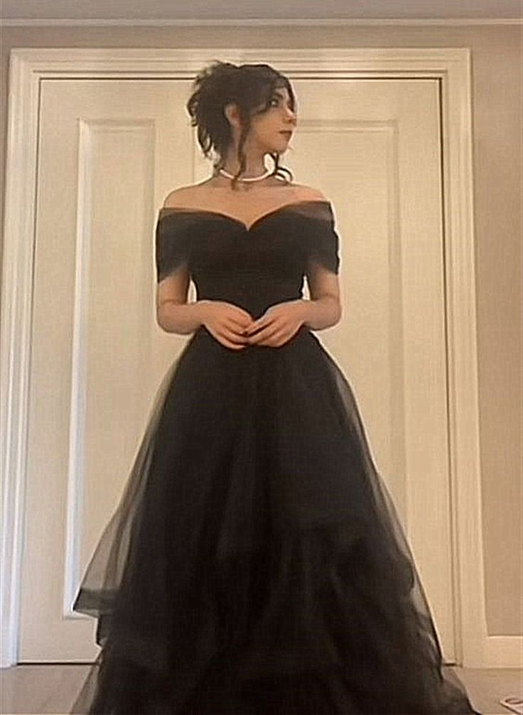 Elegant Off Shoulder Long Party Dress - Black Tulle Sweetheart A-Line Prom Gown J4272 | Perfect for Homecoming, Evening Galas & Formal Events