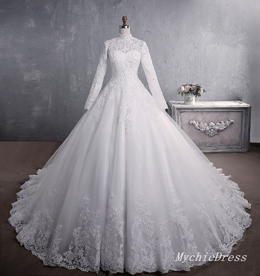 Elegant A-Line Lace Applique Long Sleeve High Neck Muslim Wedding Dress for Brides - Perfect for Islamic Ceremonies, Modest Formal Events & Special Occasions