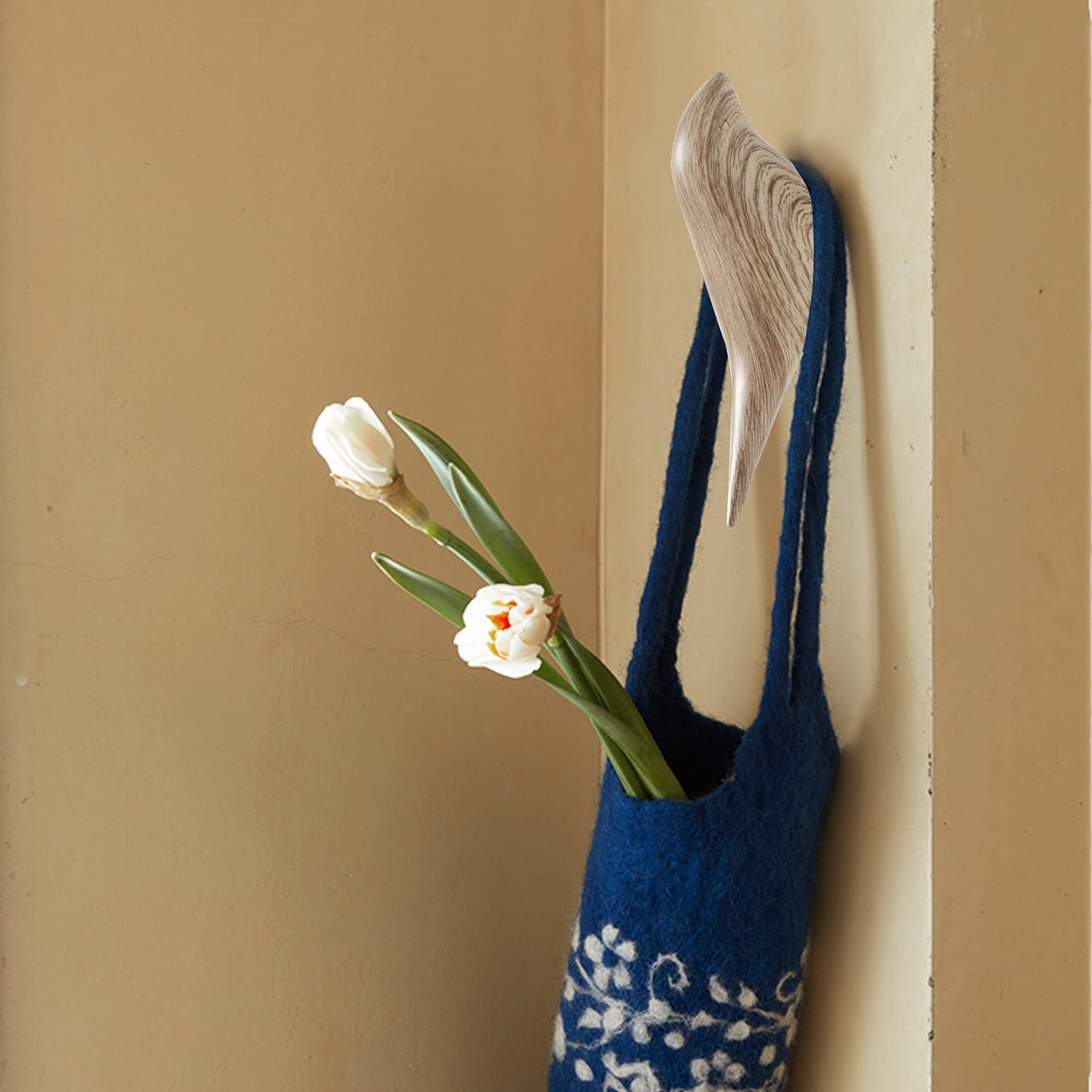 Decorative Bird Wall Hooks - 2 Pack Wooden Coat Hooks for Hanging Coats, Hats, Bags & Towels - Perfect for Entryway, Bathroom & Bedroom Organization