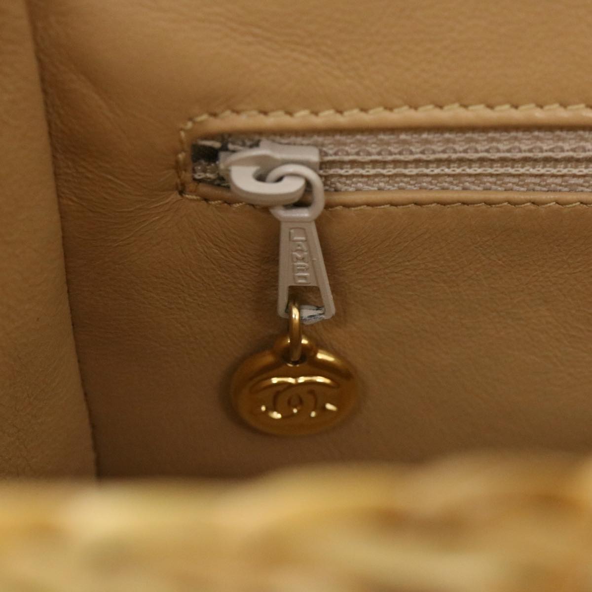 Stylish Brown Straw Shoulder Bag for Women - Eco-Friendly Woven Handbag - Perfect for Beach, Picnic & Summer Outfits