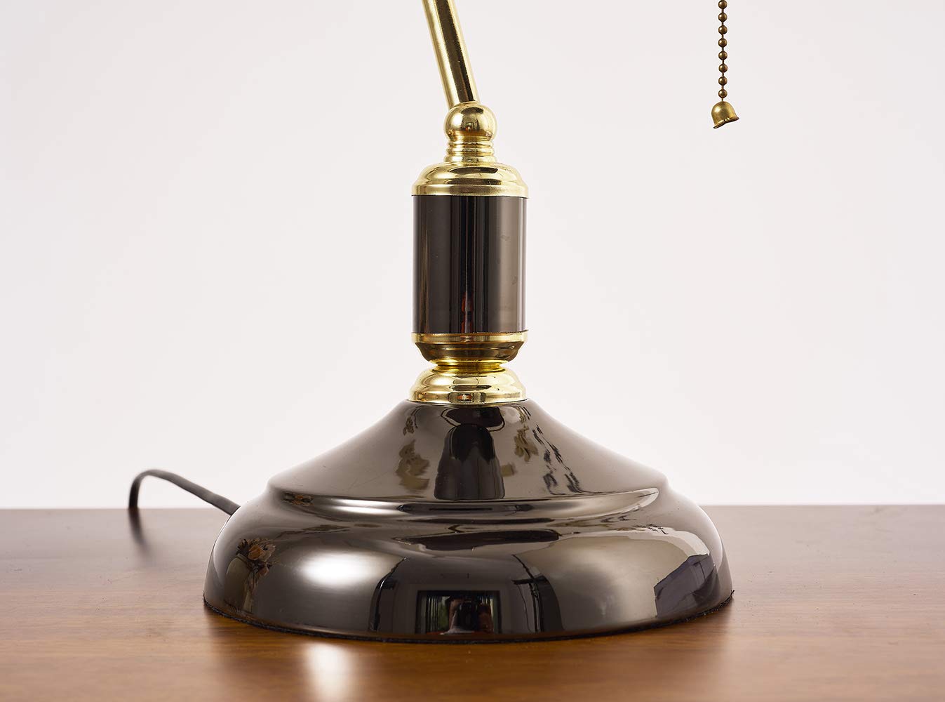 Vintage Bankers Lamp with Traditional Pull Chain Switch - Retro Brass Finish Gold Desk Lamp for Home Office, Study, Reading & Bedroom - Classic Black Shade for Warm Ambient Lighting