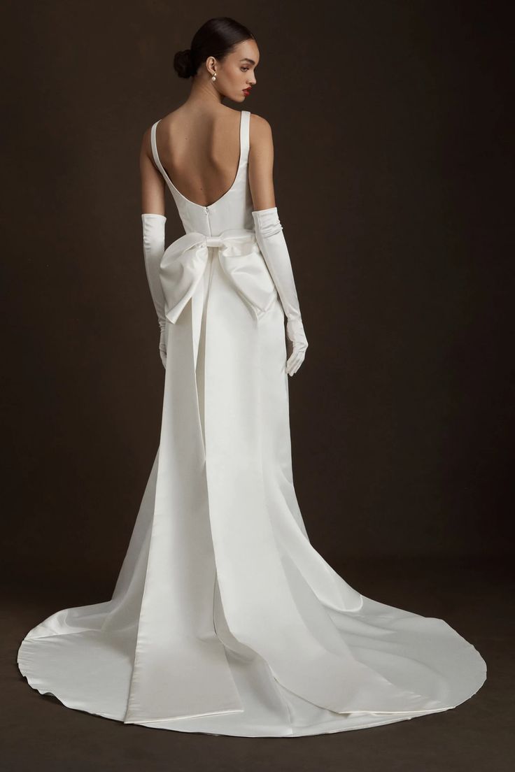 Wtoo Lourdes Laurie Wedding Gown - Elegant A-Line Bridal Dress with Lace Details | Perfect for Beach Weddings, Vow Renewals & Formal Ceremonies