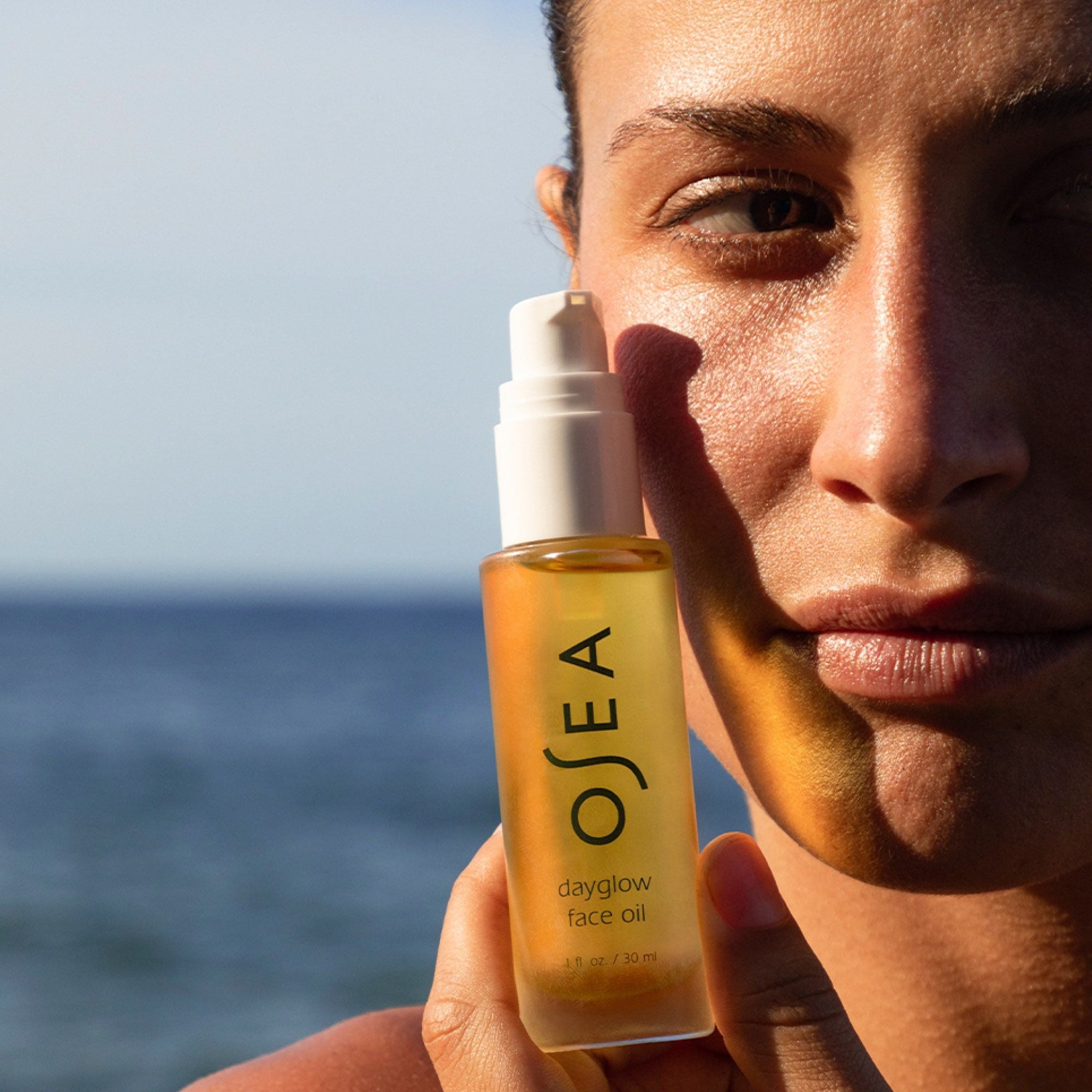 Dayglow Face Oil® - Natural Glow Boosting Facial Oil for Radiant Skin | Perfect for Daily Hydration & Nighttime Skincare Routine