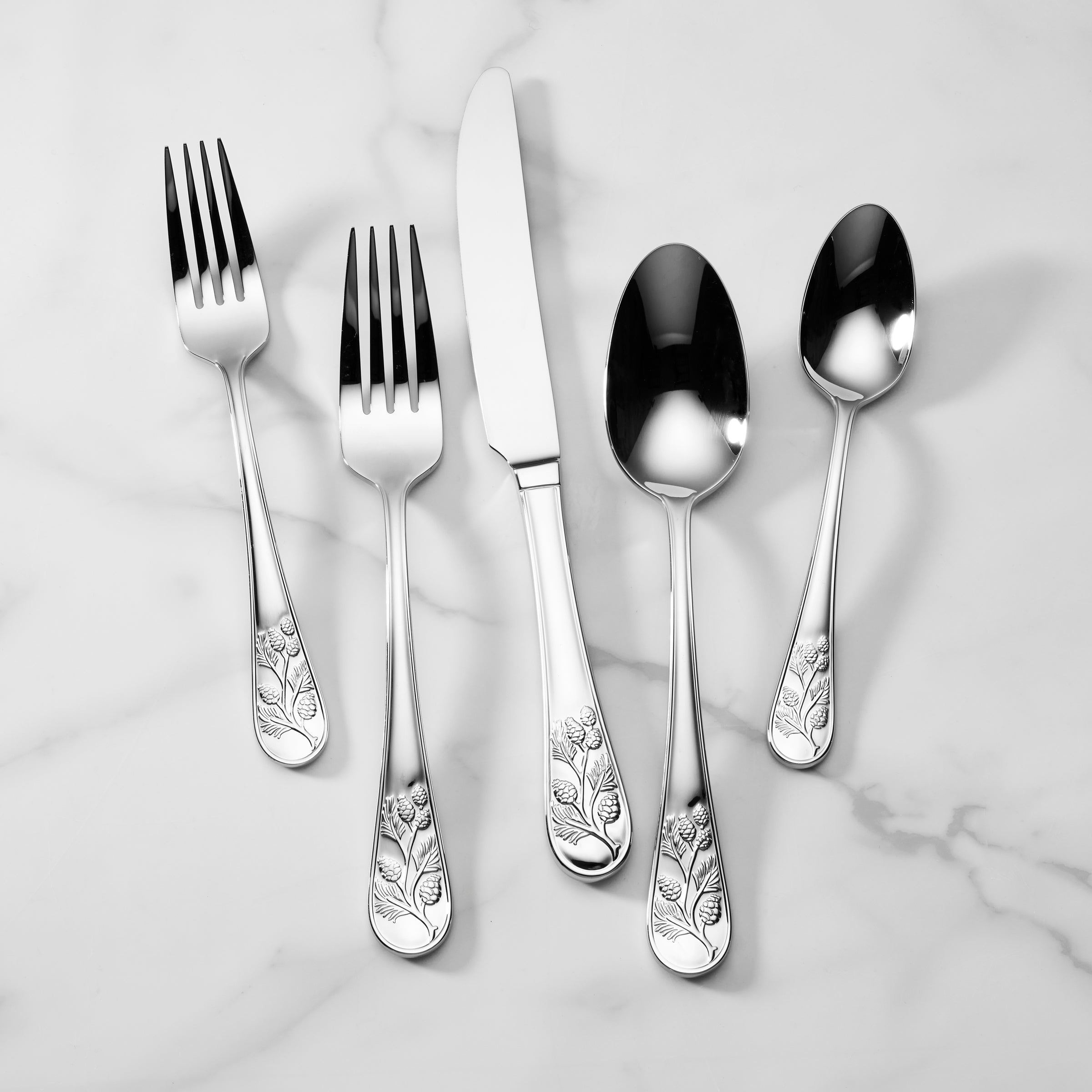 Premium 65-Piece Flatware Set by Chestnut Ridge - Stainless Steel Silverware for 12 Place Settings - Ideal for Dinner Parties, Weddings & Everyday Dining