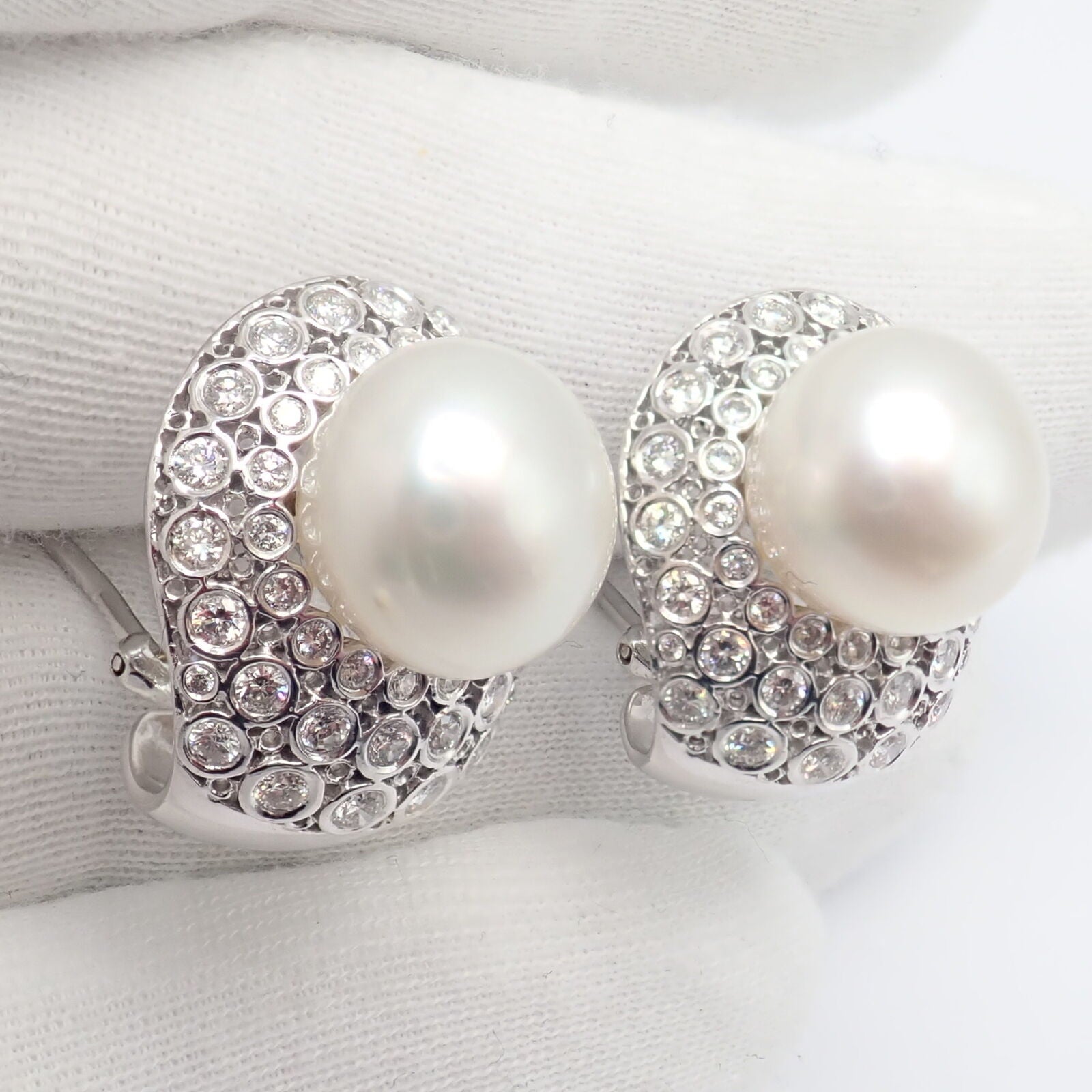 Vintage 18K White Gold Diamond & 13mm Pearl Earrings for Women - Elegant Pearl Jewelry for Weddings, Parties & Special Occasions