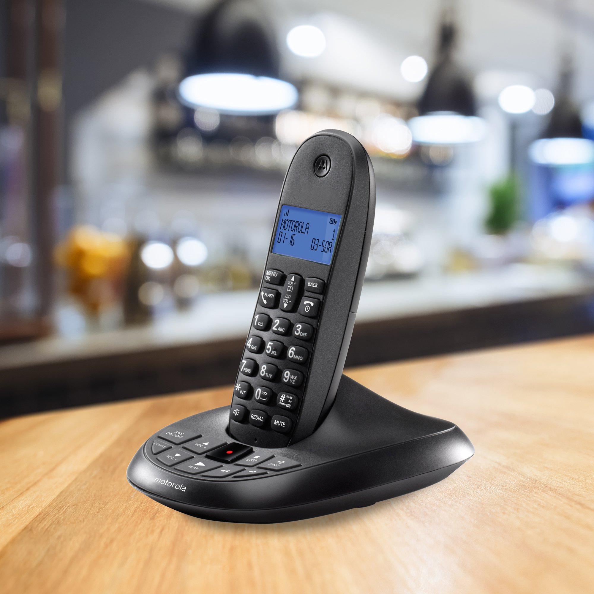Motorola DECT 6.0 Digital Cordless Phone with Answering System & 4 Handsets - C1014LX - Ideal for Home Office, Large Houses & Multi-Room Communication