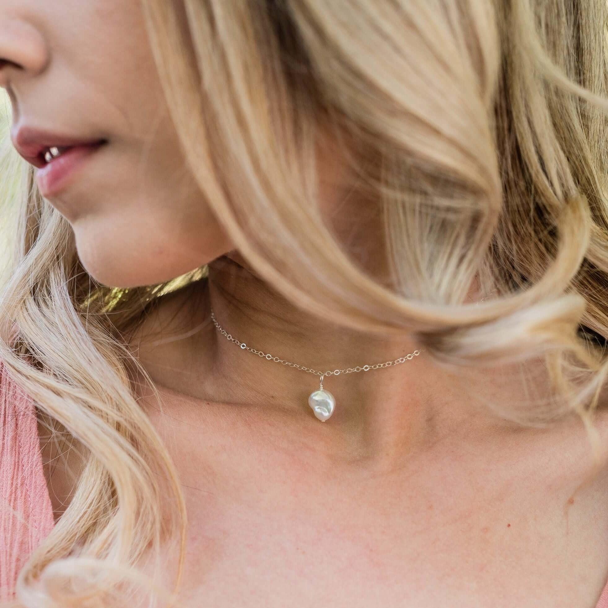 Tiny Rough White Freshwater Pearl Pendant Necklace - Dainty Gemstone Choker for Women, Perfect for Weddings, Date Nights & Boho Fashion