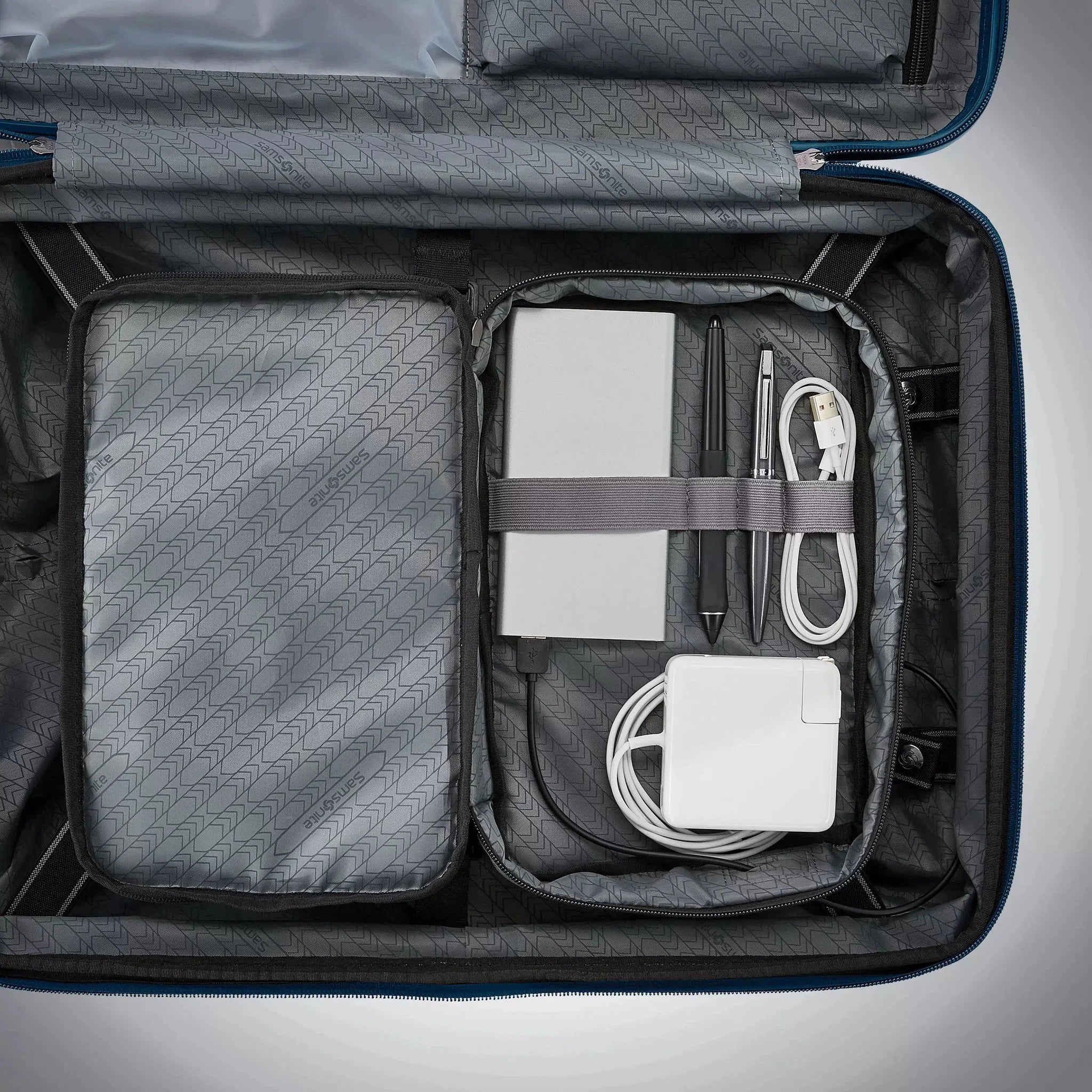 Samsonite Stryde 2 Hardside Carry On Luggage Spinner Suitcase - Lightweight & Durable for Air Travel, Business Trips & Weekend Getaways