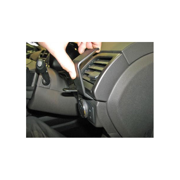 ClicOn No Holes Right Hand Dash Mount for Ford Mondeo (2015-2022) - Secure Phone Holder for Safe Driving & Navigation