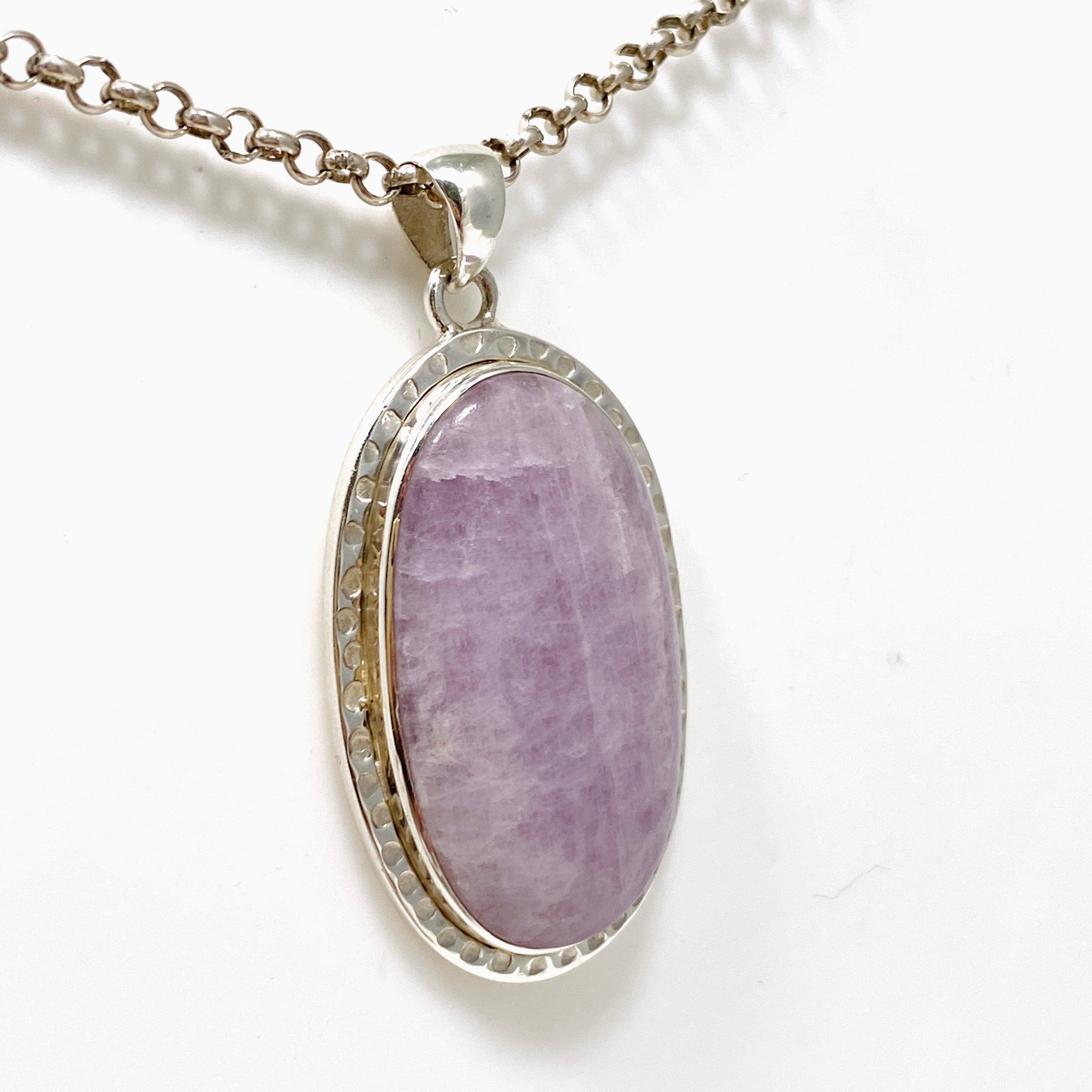 Elegant Kunzite Oval Pendant Necklace in Sterling Silver Setting KPGJ4302 - Perfect for Weddings, Anniversaries & Special Occasions
