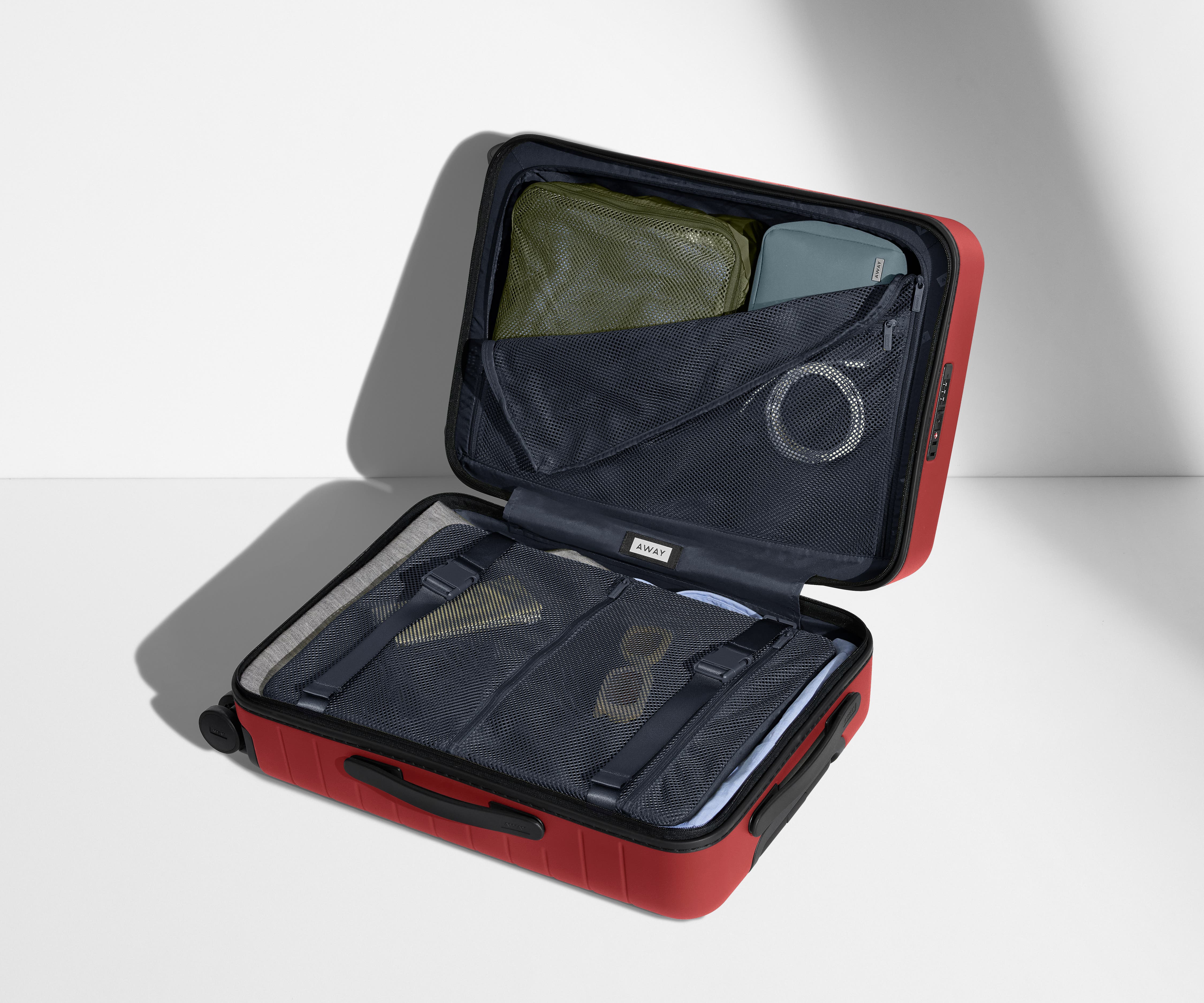 University of Maryland ® Collegiate Bigger Carry On Luggage - Perfect for Travel, College Dorms & Weekend Getaways