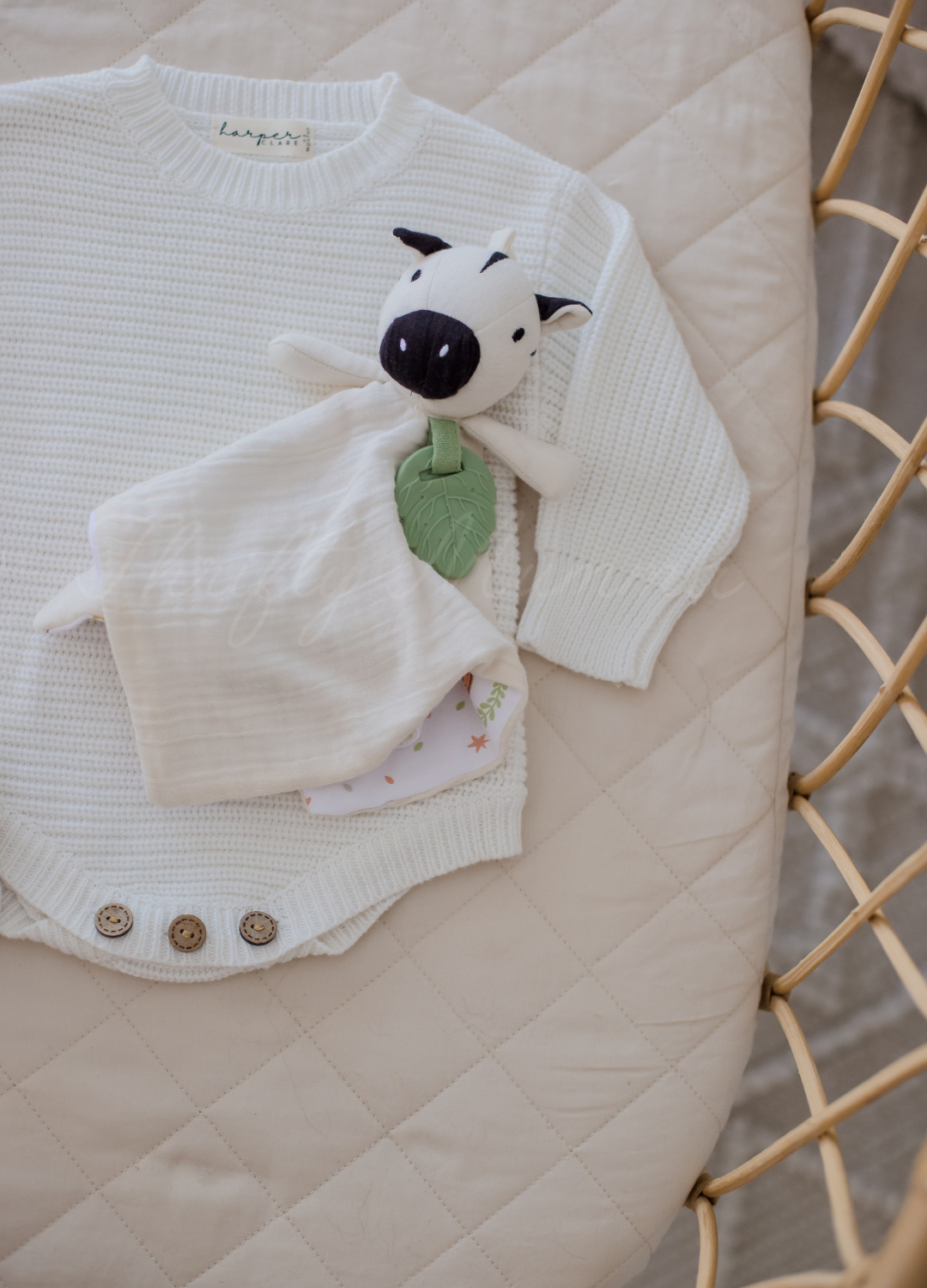 Organic Baby Comforter with Natural Rubber Teether - Soft & Safe for Newborns & Toddlers - Perfect for Soothing, Teething & Sleep Time