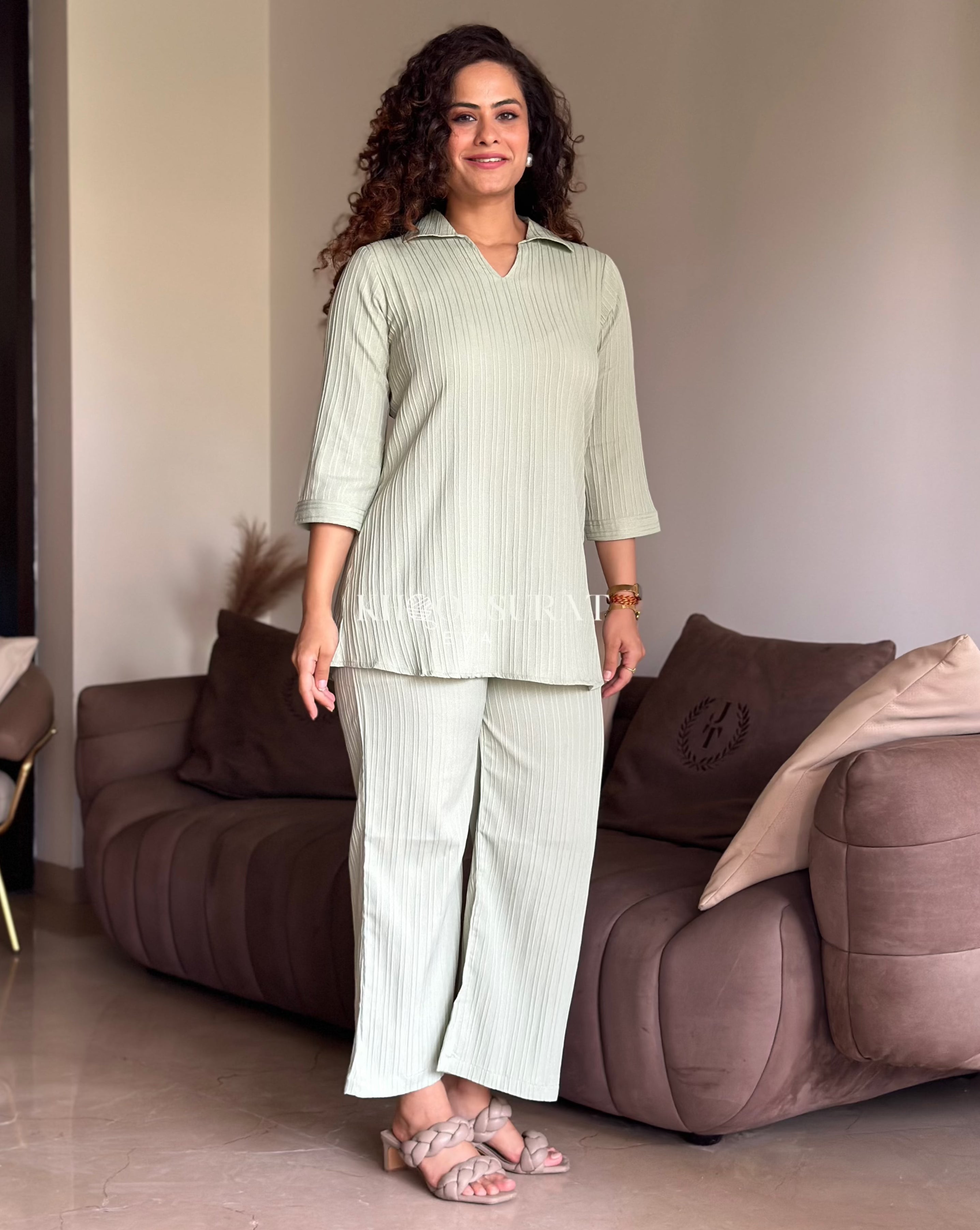 Stylish Urban Oasis Matching Outfit Set for Women - Perfect for Casual Wear, Street Fashion & Summer Vacations