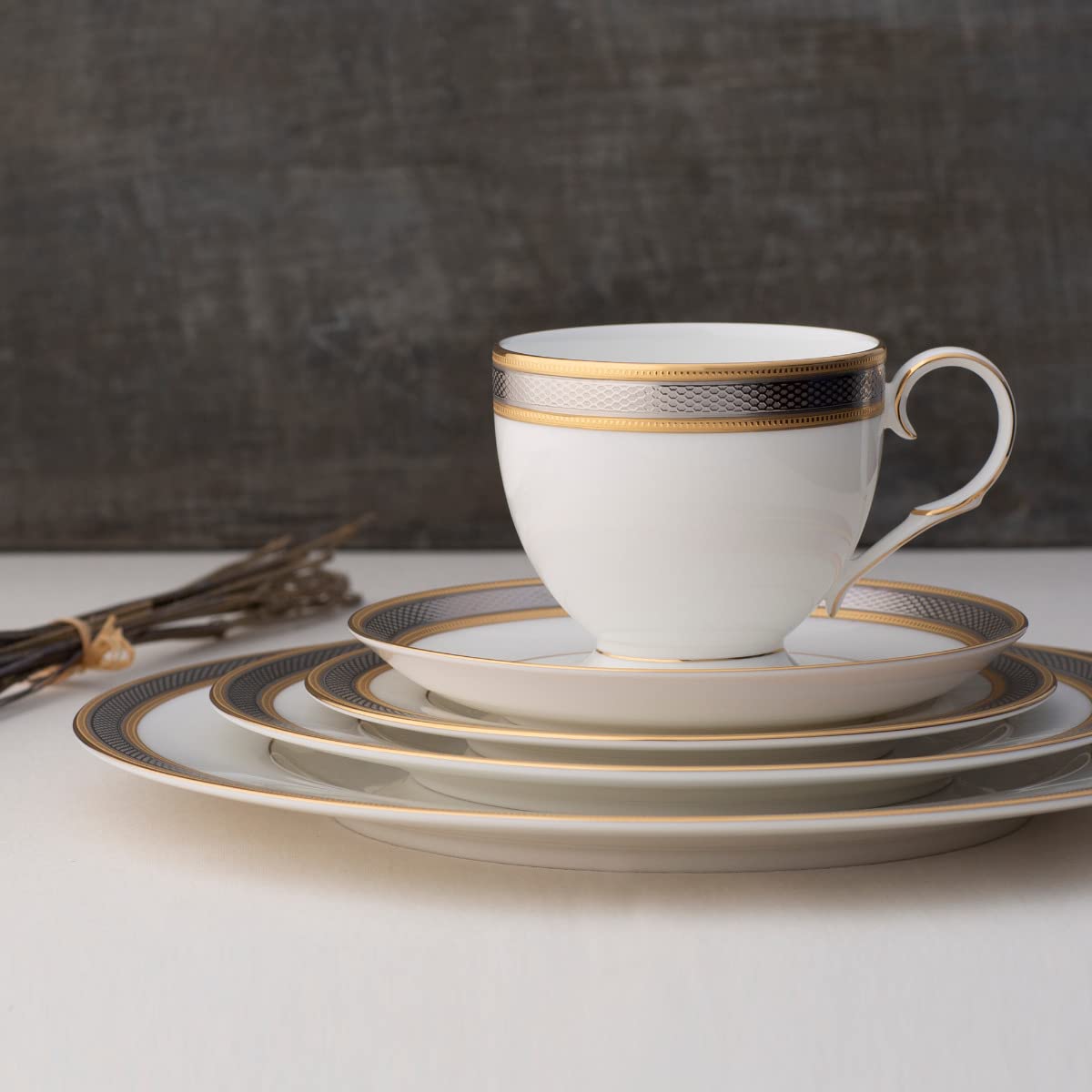 Noritake Brilliance 5-Piece Dinnerware Set - Elegant Porcelain Plates, Bowls & Cups for Fine Dining, Wedding Registry & Special Occasions