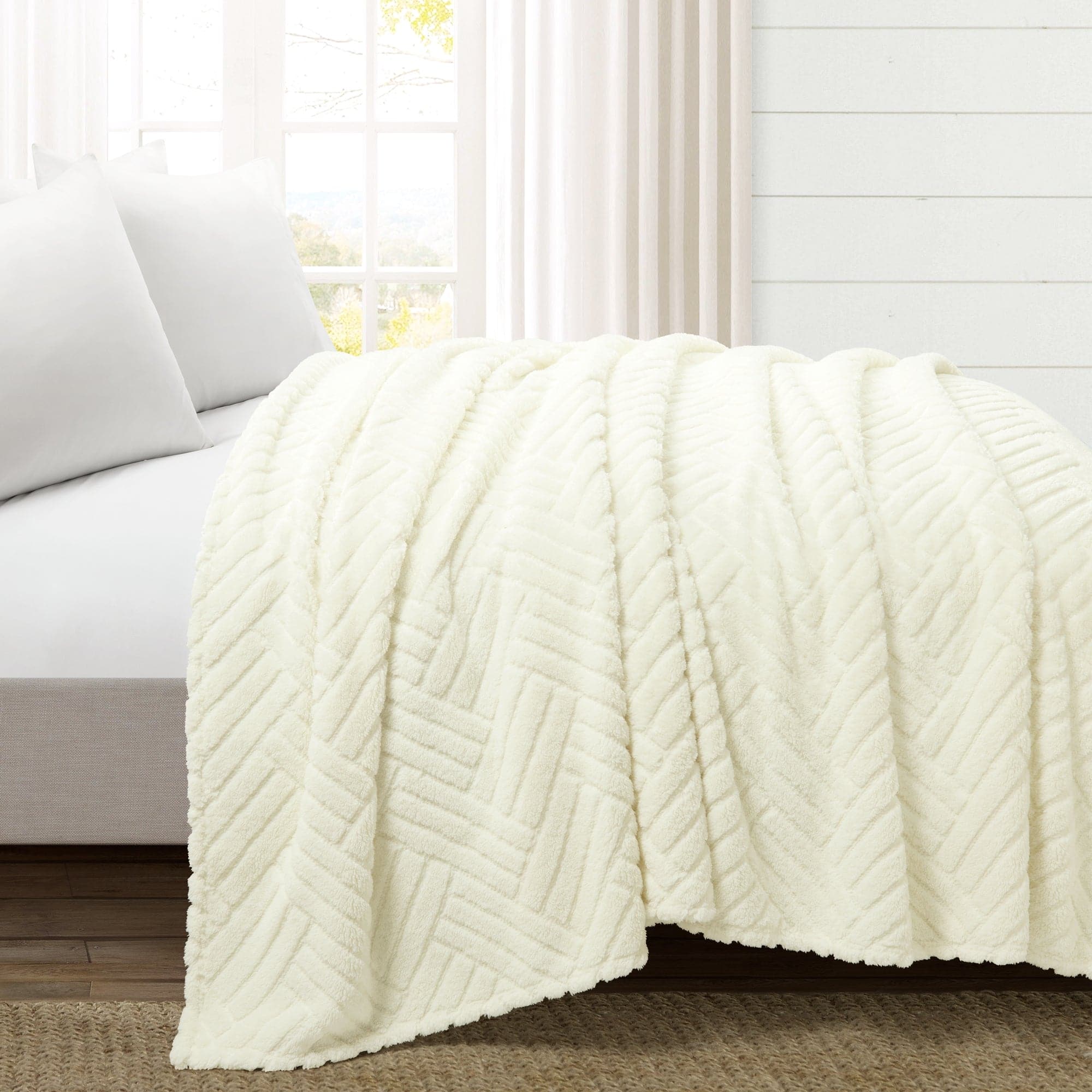 Ultra Soft Sherpa Jacquard Geometric Blanket - Cozy Bedspread for Winter Warmth, Perfect for Sofa, Bed & Home Decor