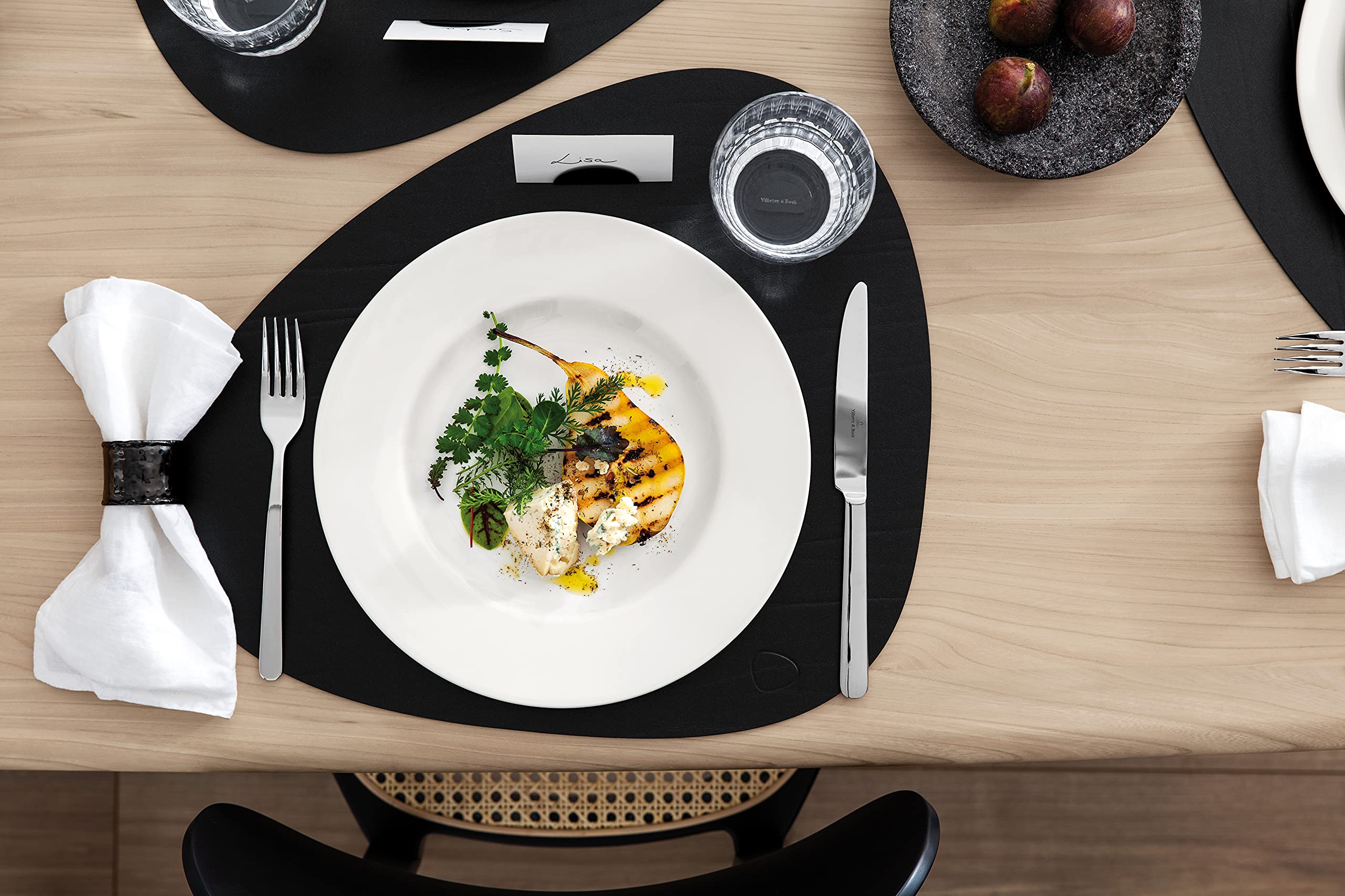Villeroy & Boch Twist 18-Piece Porcelain Coffee Set for 6 People - Premium White Dishwasher-Safe Dinnerware - Perfect for Family Gatherings, Brunch & Afternoon Tea Parties