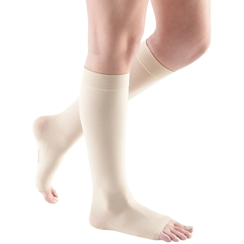 Medi Comfort 15-20mmHg Open Toe Compression Socks for Women & Men - Calf Length Medical Support Stockings for Circulation, Swelling Relief - Perfect for Travel, Pregnancy & Varicose Veins