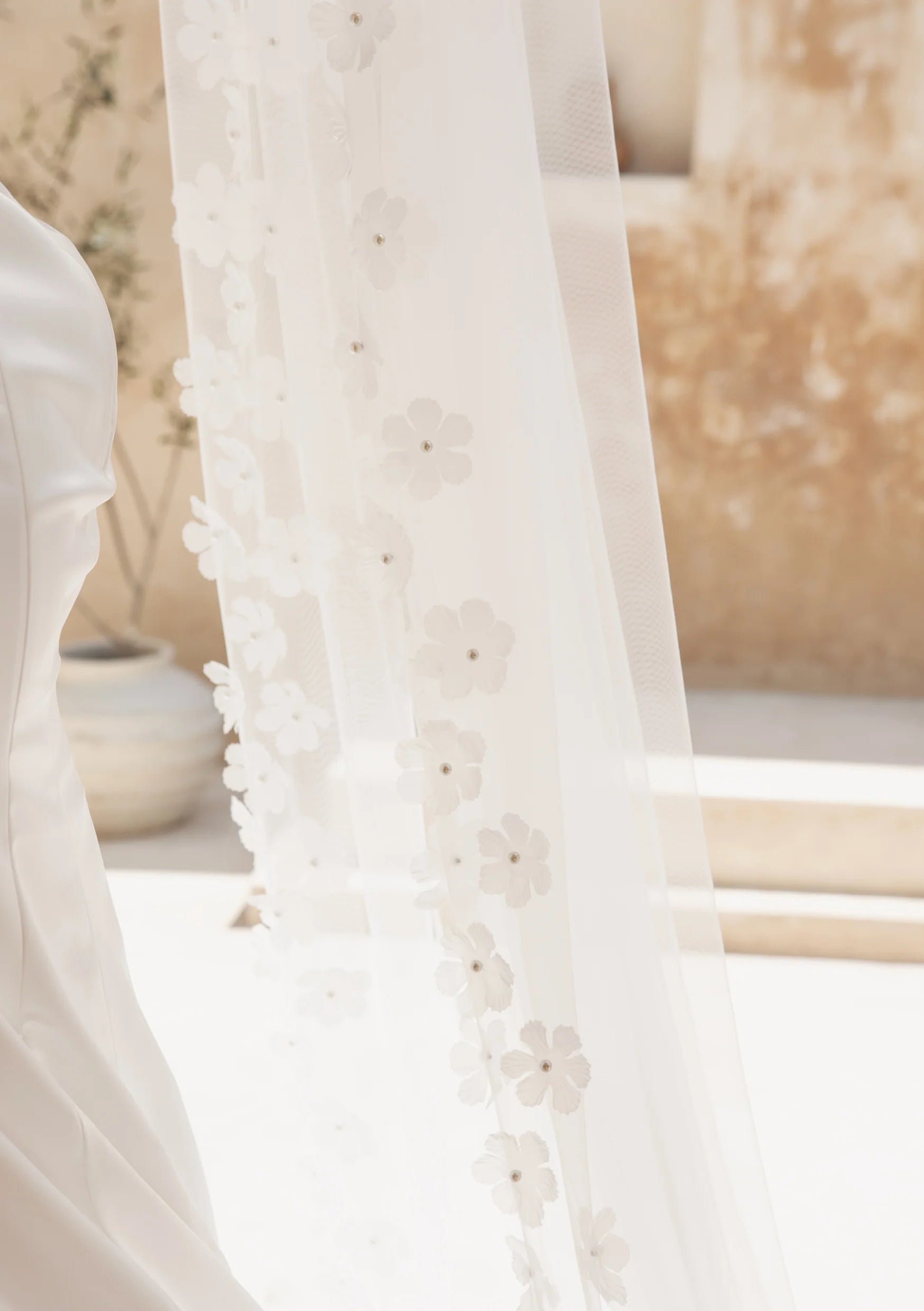 Lola Knight Marigold Ivory Flower Wedding Veil - Elegant Bridal Accessory for Wedding Ceremony, Bridal Shower & Romantic Photos
