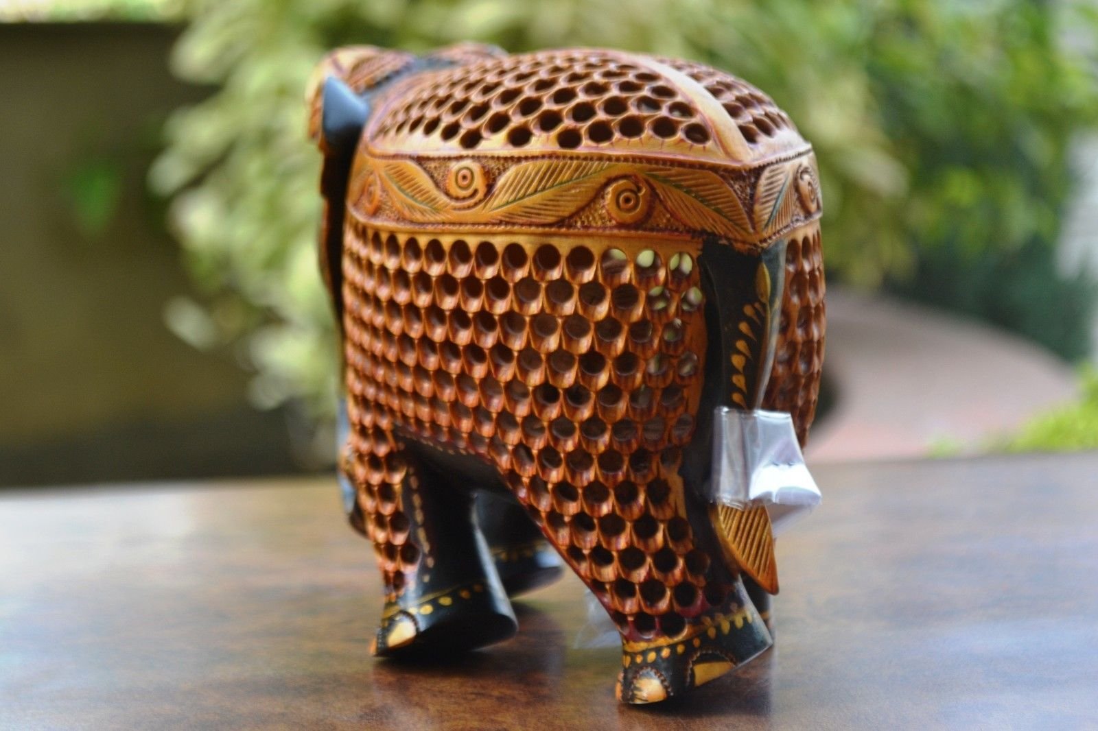 Hand Carved Wooden Mother and Baby Elephant Statue - Hand Painted Indian Elephant Figurine - Home Decor, Nursery Decor, Gift for Elephant Lovers, Yoga & Meditation Room Decor