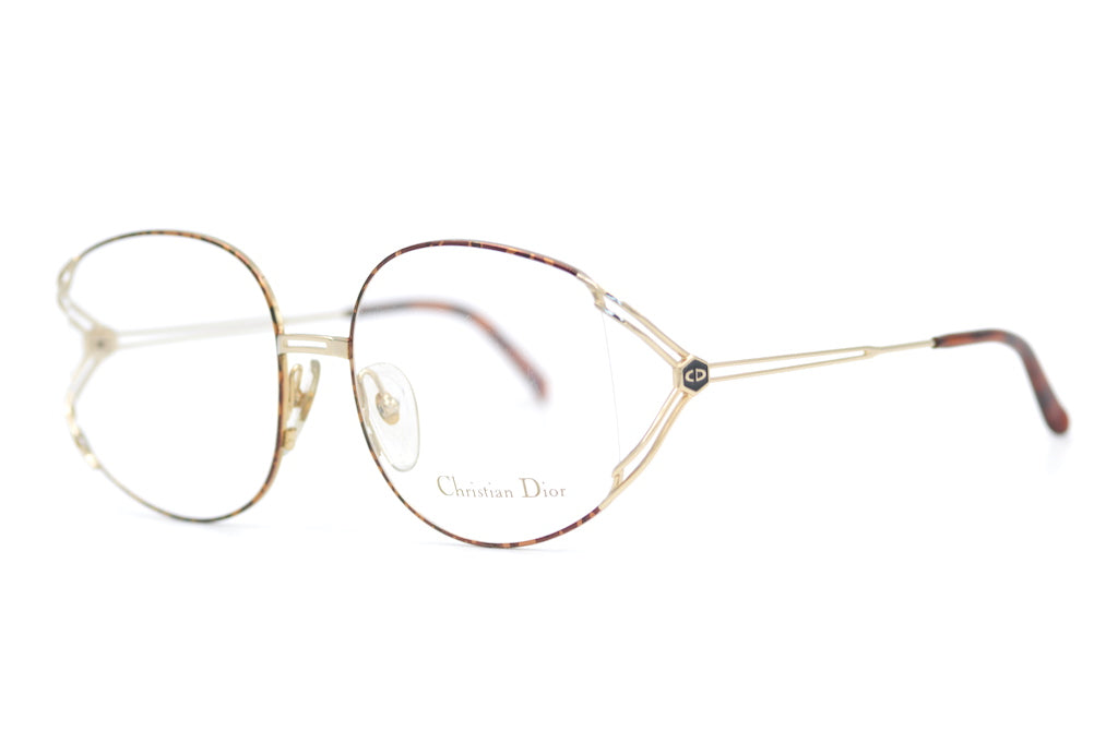Christian Dior 2590 41 Sunglasses - Luxury Designer Shades for Women & Men | UV Protection, Fashionable & Comfortable | Perfect for Outdoor Activities, Beach & Driving