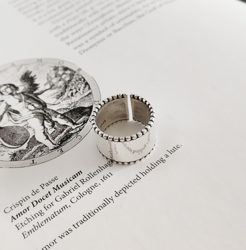 Trendy Sterling Silver Ring - Elegant & Personalized Jewelry for Women - Perfect for Everyday Wear & Special Occasions