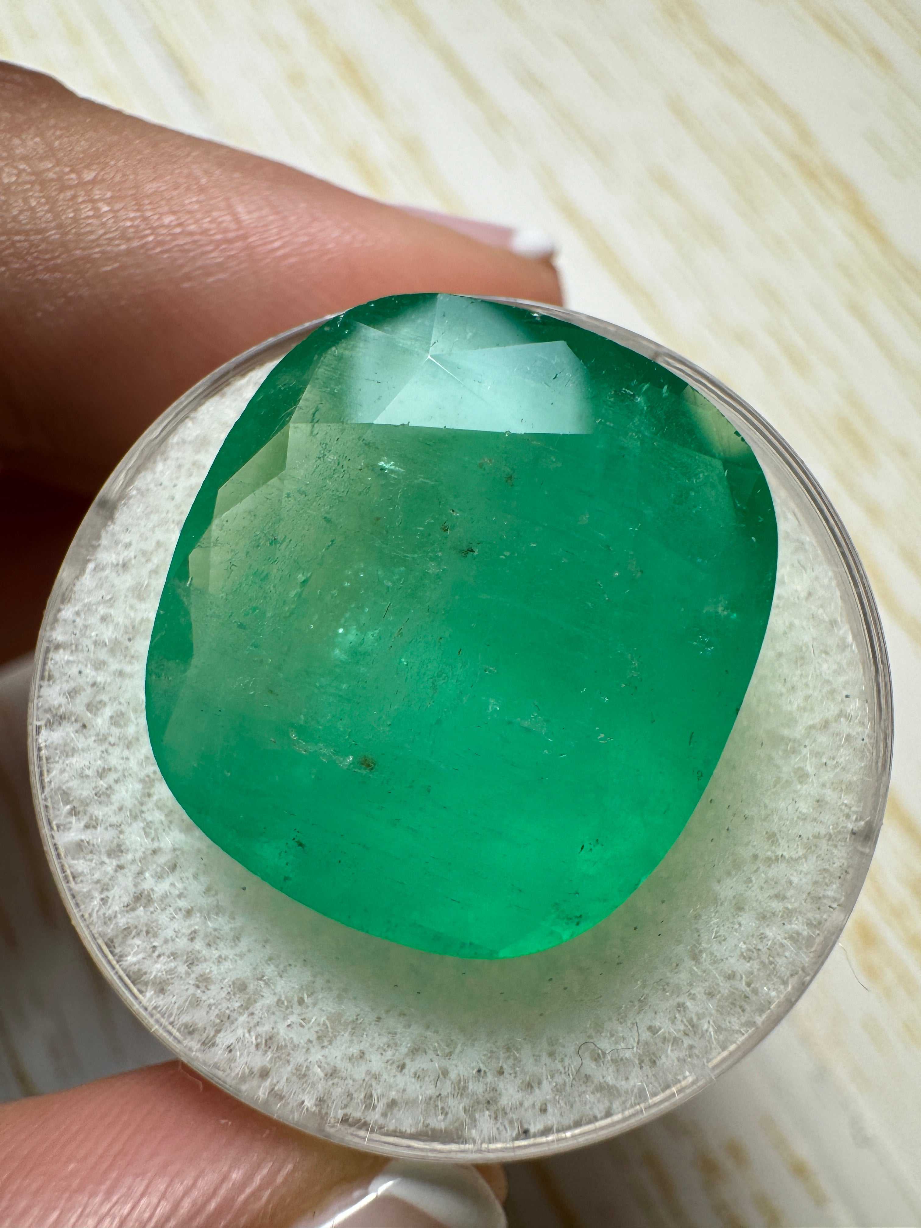 14K Gold Custom Emerald Pendant with 21.62 Carat Natural Colombian Loose Emerald - 19x17mm Earthy Green Cushion Cut Gemstone Jewelry for Women | Perfect for Weddings, Anniversaries & Special Occasions