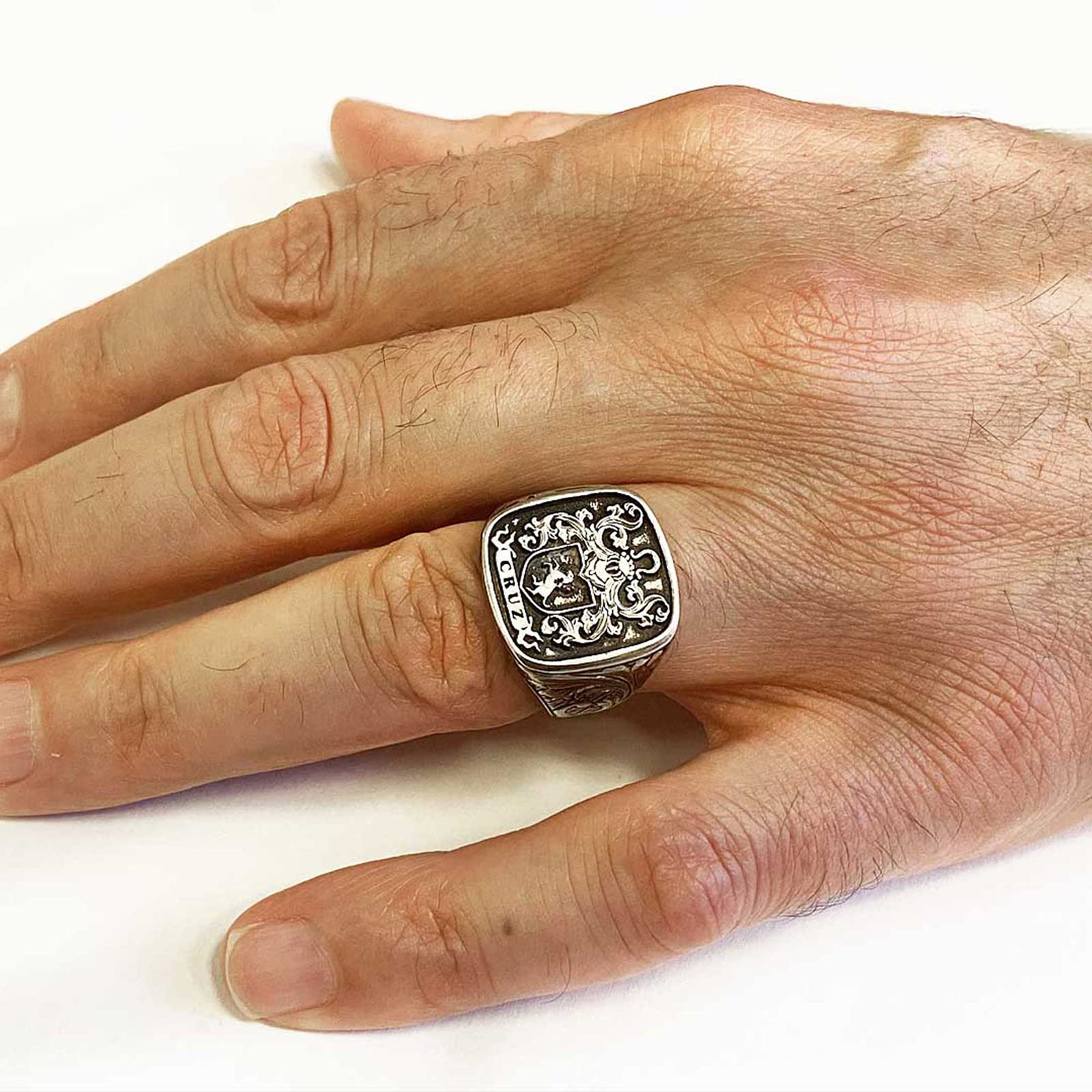 Custom Engraved Family Crest Ring for Men - Personalized Signet Ring with Coat of Arms - Unique Gift for Anniversary, Graduation & Special Occasions
