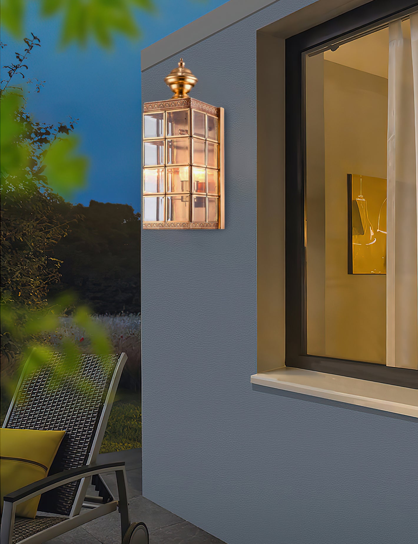 Brass Minimalist Outdoor Wall Light - Modern Exterior Sconce for Porch, Garden, and Patio Lighting - Weather-Resistant & Energy-Efficient