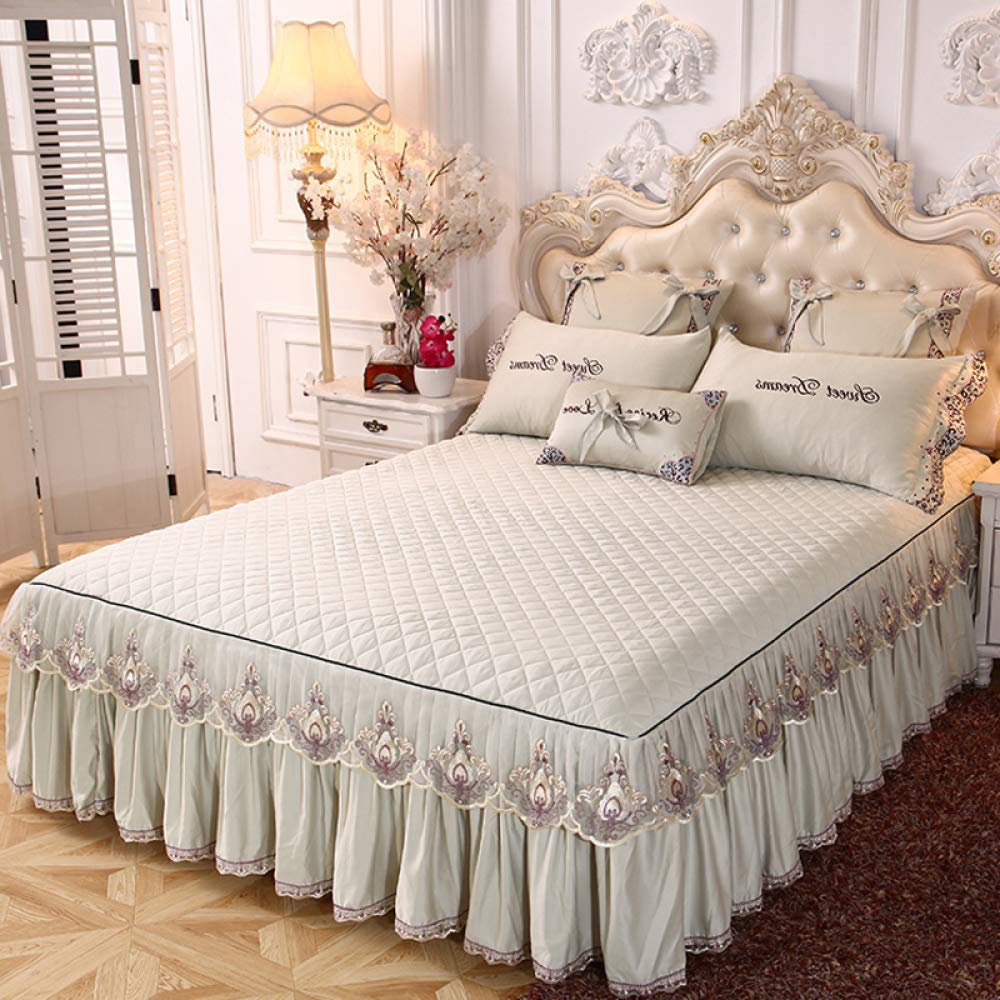 3PCS Bed Skirt Valance Set - Double/Single/Queen/King Size - Soft Breathable Cellulose Fiber Fabric - Lace Trim Bedspread & Quilted Bed Cover with 2 Pillowcases (50x70cm) - Beige (200x220cm) - Perfect for Master Bedroom, Guest Room & Hotel Decor
