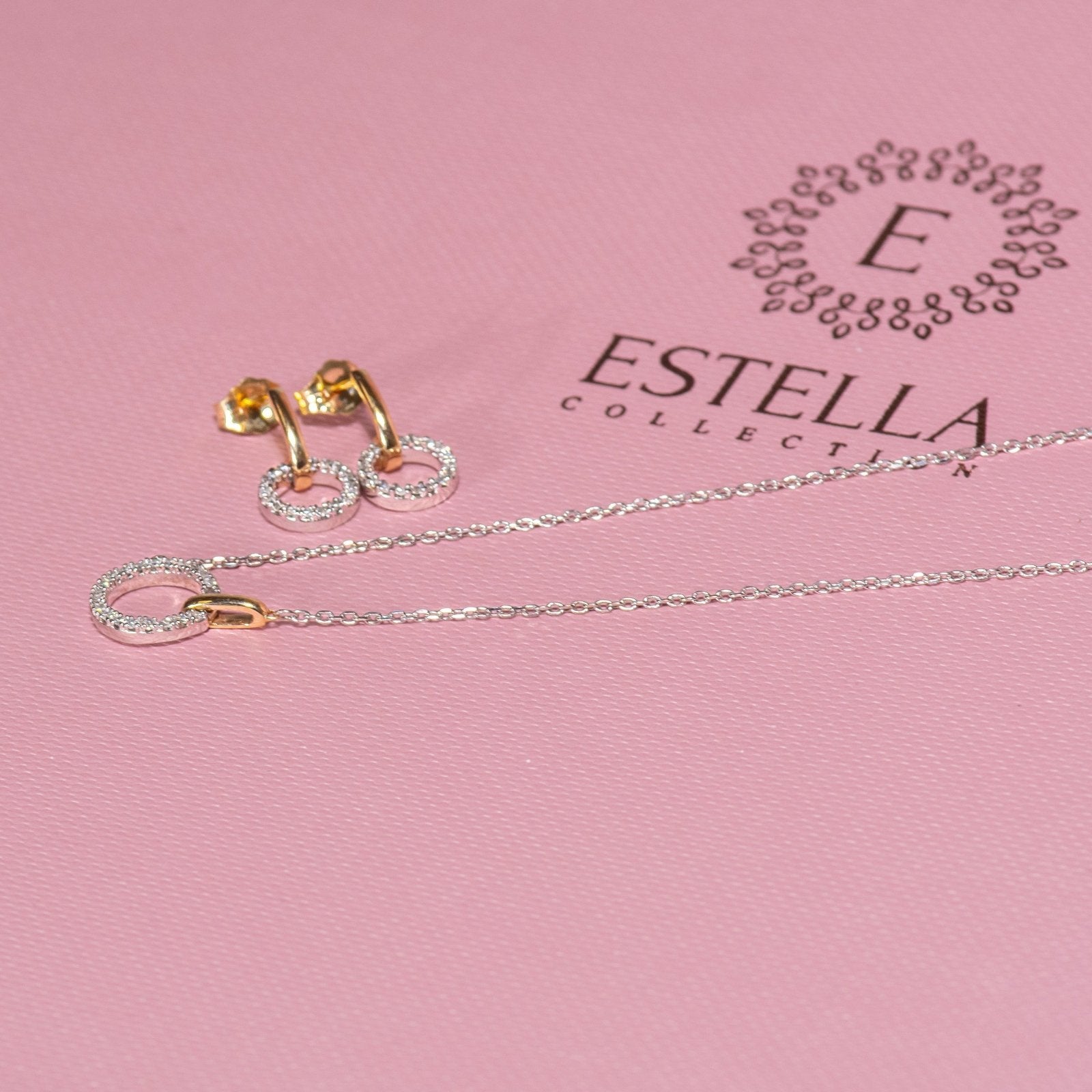 10k Yellow Gold Interlocking Diamond & Circle Necklace - Elegant Layering Jewelry for Women, Perfect for Weddings, Anniversaries & Special Occasions