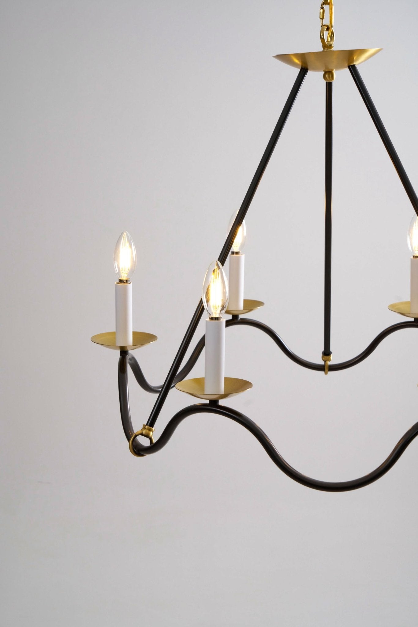 Stylish Choros Chandelier - Modern Crystal Ceiling Light Fixture for Dining Room, Living Room & Bedroom | Elegant Home Decor Lighting