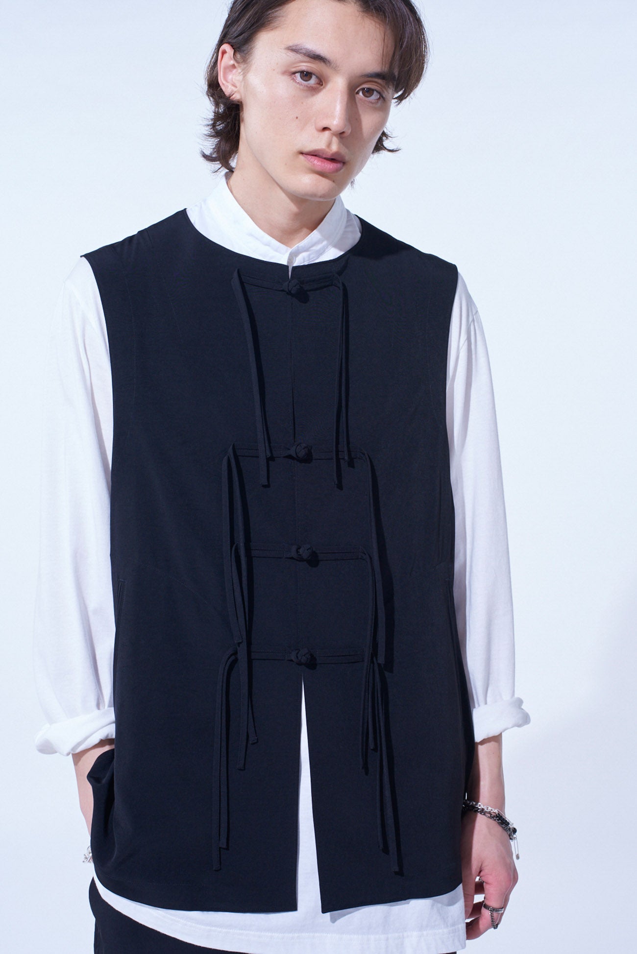 Elegant Crepe de Chine Button Vest for Women - Stylish China-Inspired Fashion | Perfect for Office Wear, Parties & Casual Outfits