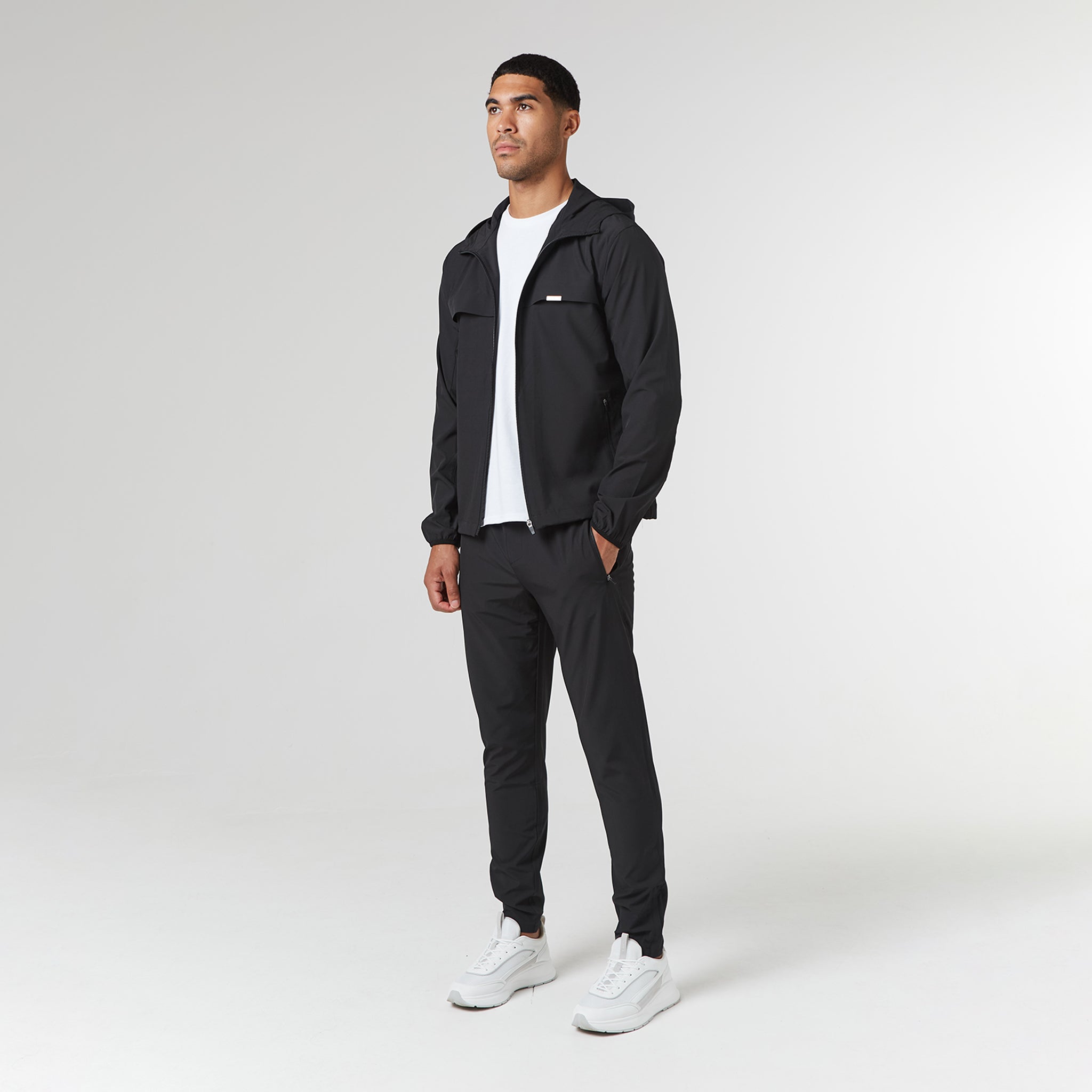 Premium Performance Tracksuit for Men & Women - Breathable Activewear for Running, Gym & Workout - Comfortable Black Jogging Suit