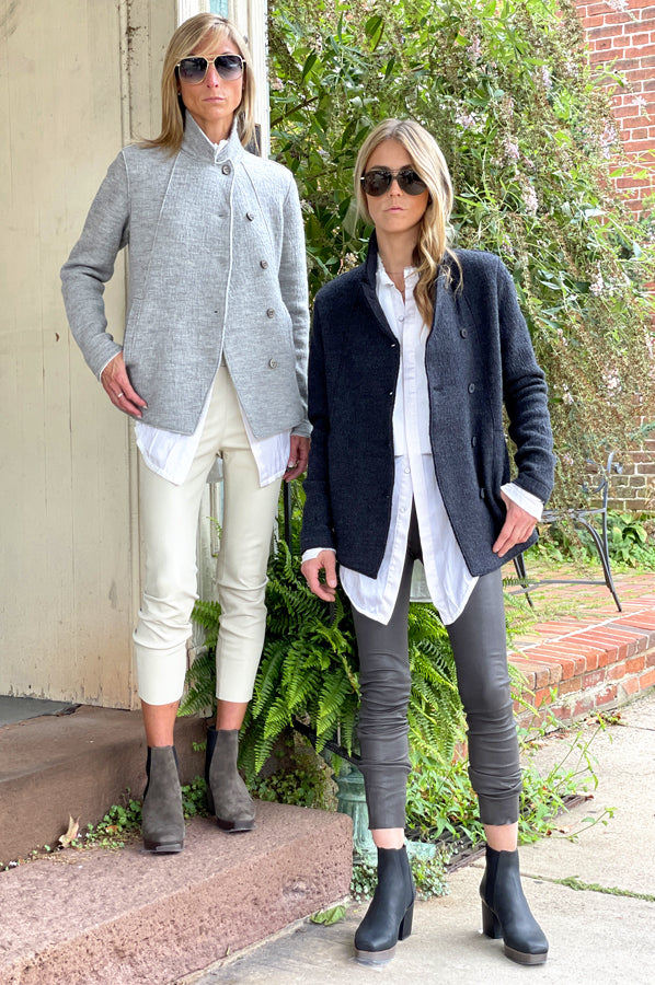 Premium Charcoal Wool Coat for Men & Women - Warm Winter Overcoat for Outdoor Activities & Office Wear