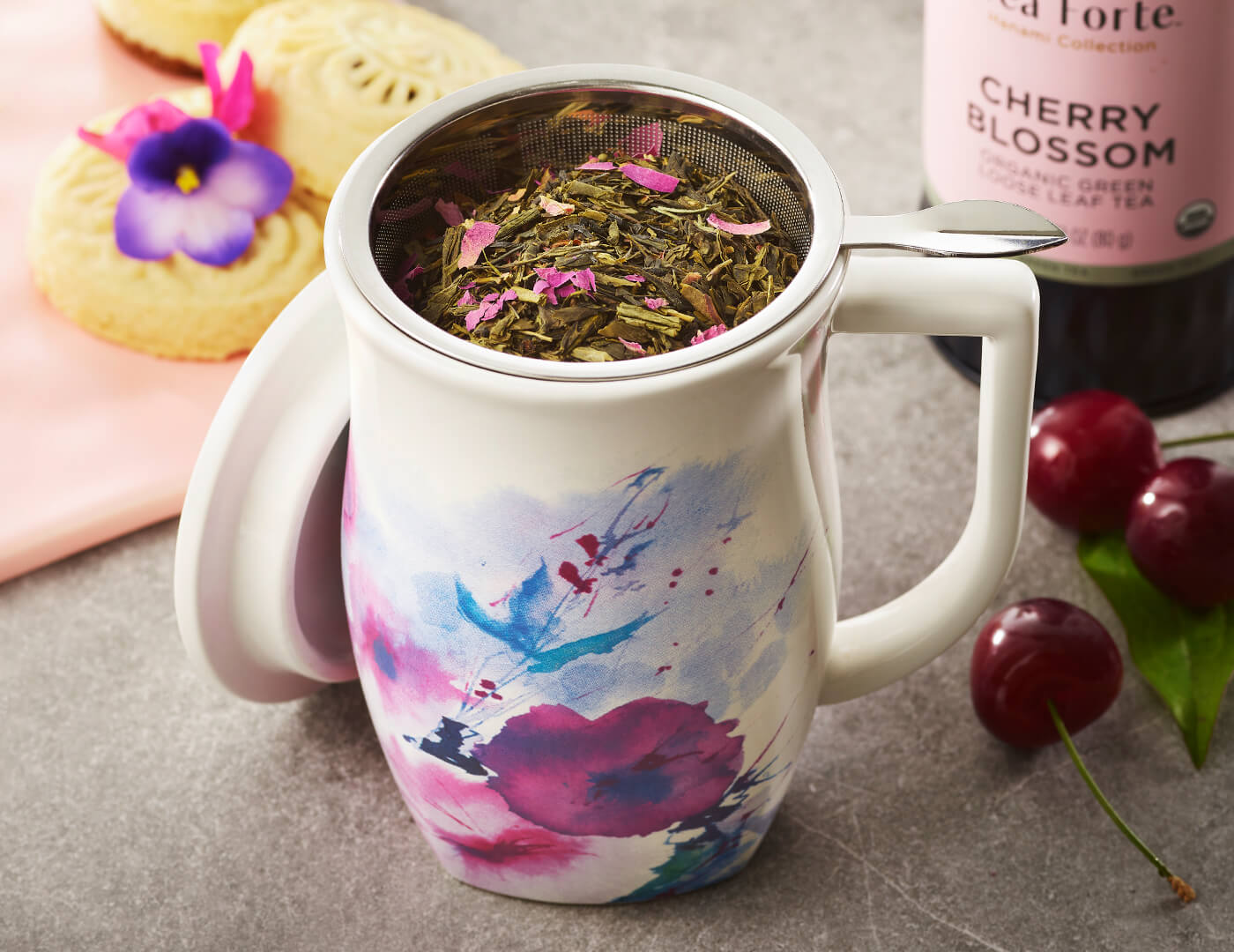 Premium Fiore Steeping Cup with Stainless Steel Infuser - Loose Leaf Tea & Herbal Infuser - Perfect for Verbena Blossom, Chamomile & Green Tea - Ideal for Home, Office & Gifts