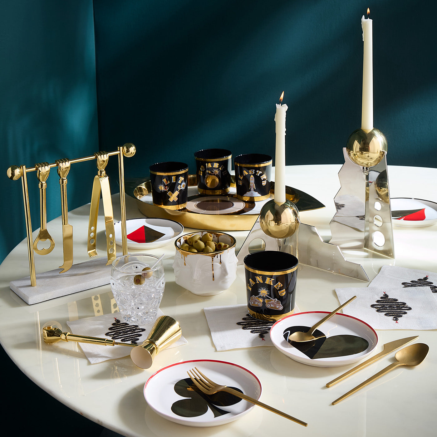Elegant Gilded Dora Maar Condiment Bowl - Perfect for Serving Dips, Sauces & Spices at Dinner Parties & Home Decor