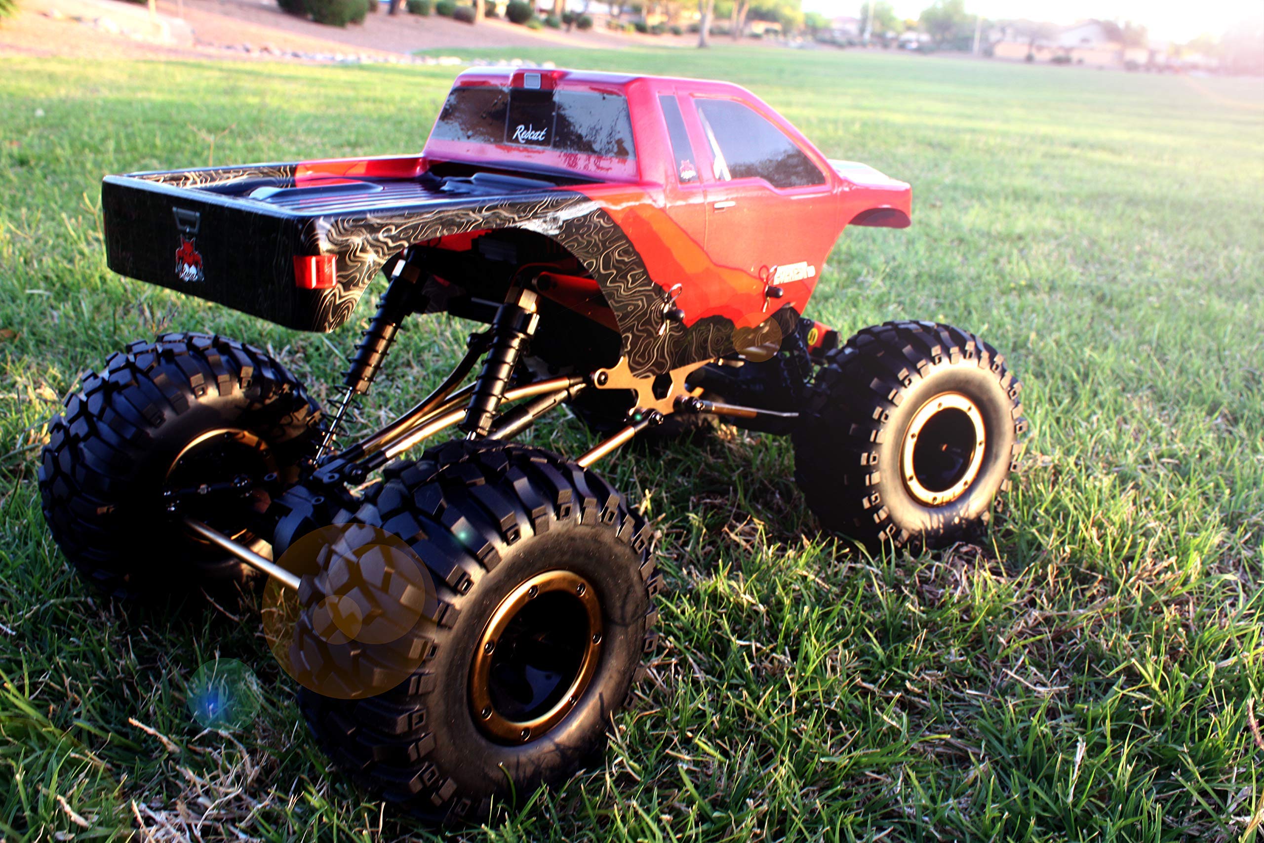 Redcat Racing Everest-10 1/10 Scale Electric Rock Crawler - Waterproof 2.4Ghz RC Truck for Off-Road Adventure, Red/Black - Perfect for Trail Crawling, Backyard Rock Climbing & Outdoor Exploration
