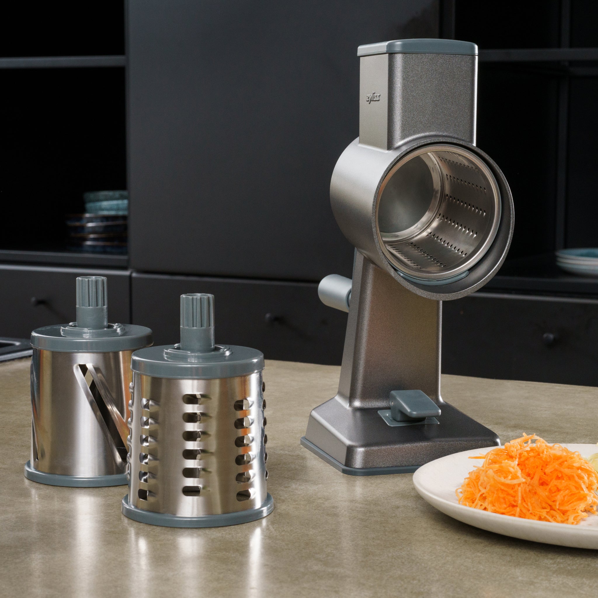 Zyliss Premium Stainless Steel Drum Grater Set - 4-in-1 Kitchen Grater for Cheese, Vegetables, Nuts & Chocolate - Perfect for Cooking, Baking & Meal Prep